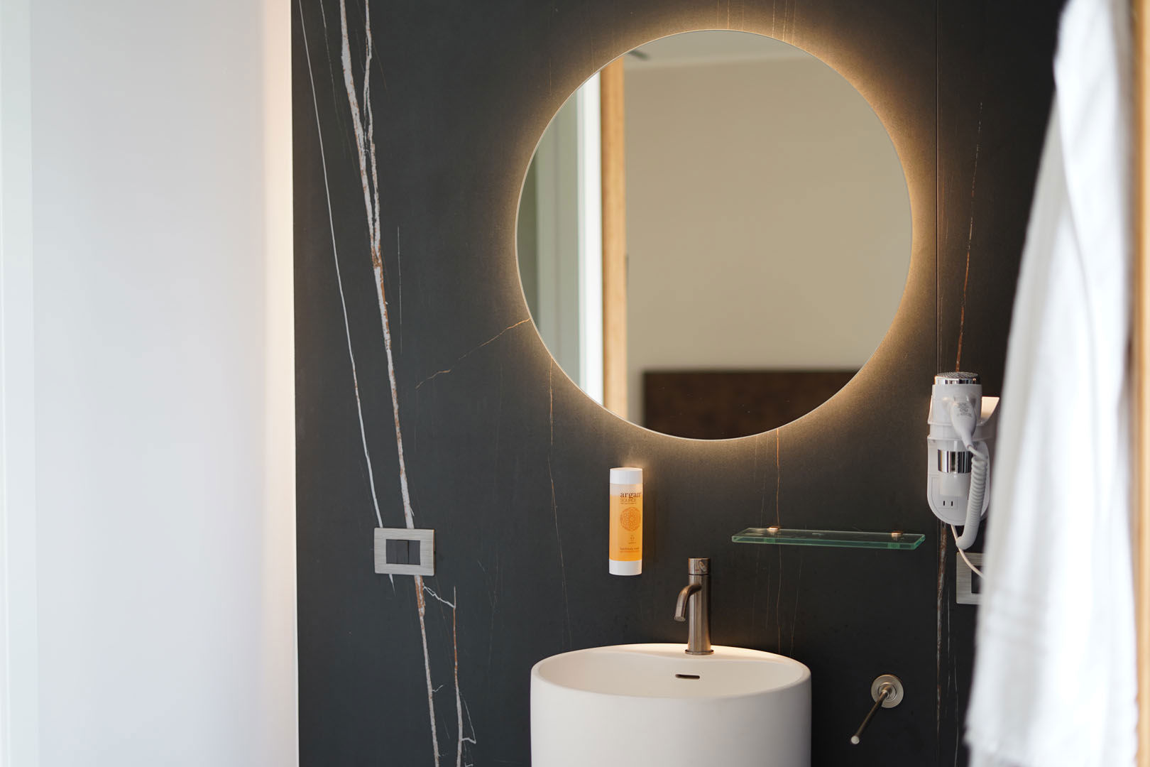 Camere & Suite 6