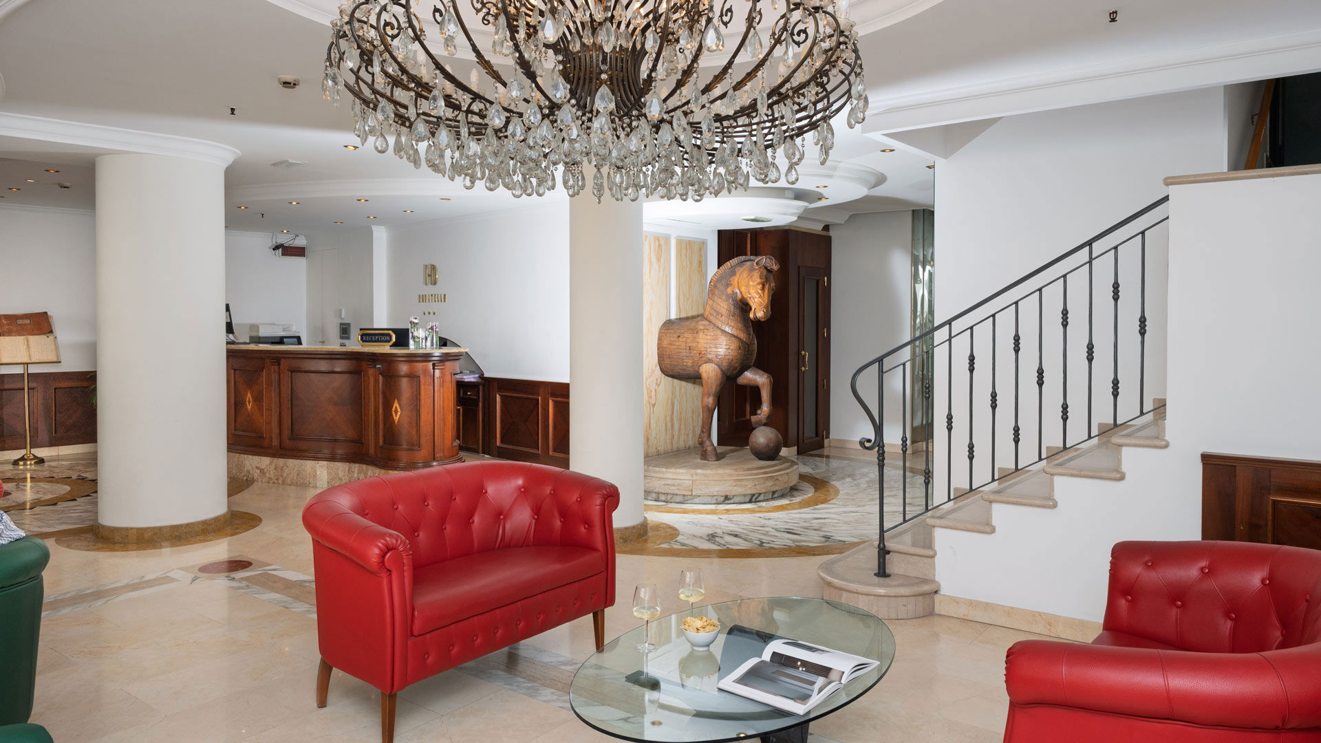 Hotel Donatello - Le persone al centro, sempre.