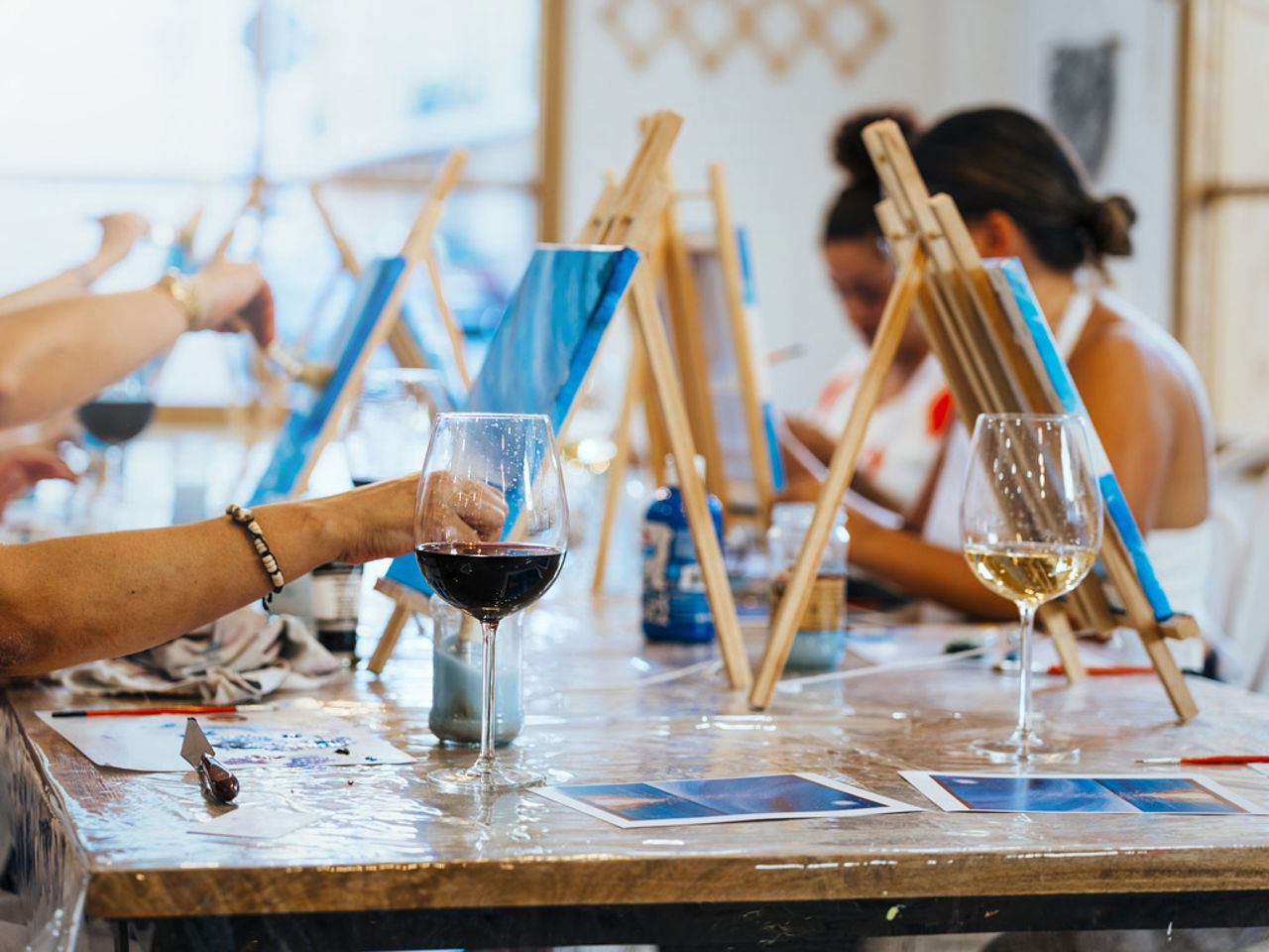 Create a Painting Between Art and Wine