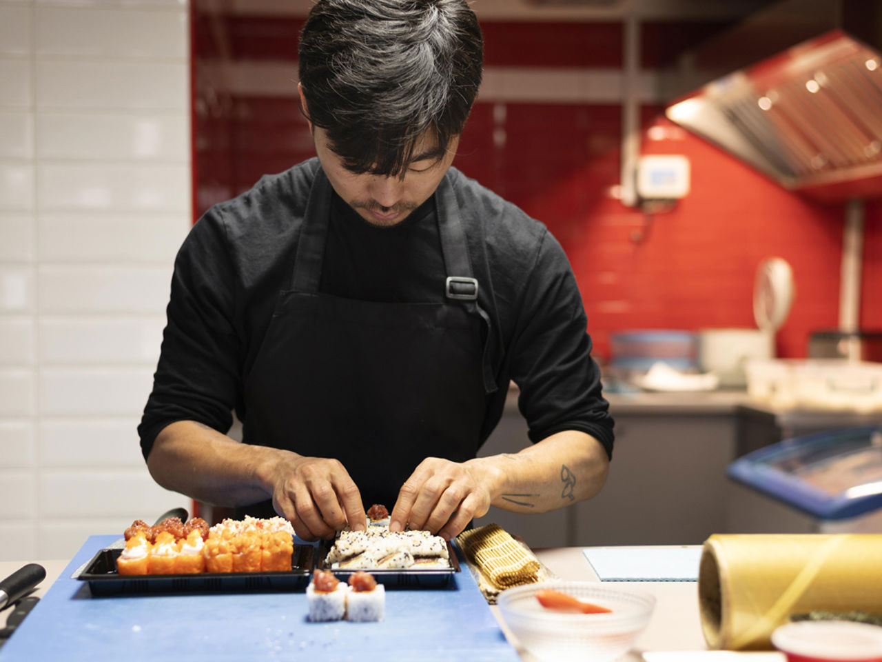 Prepare and enjoy authentic Japanese sushi