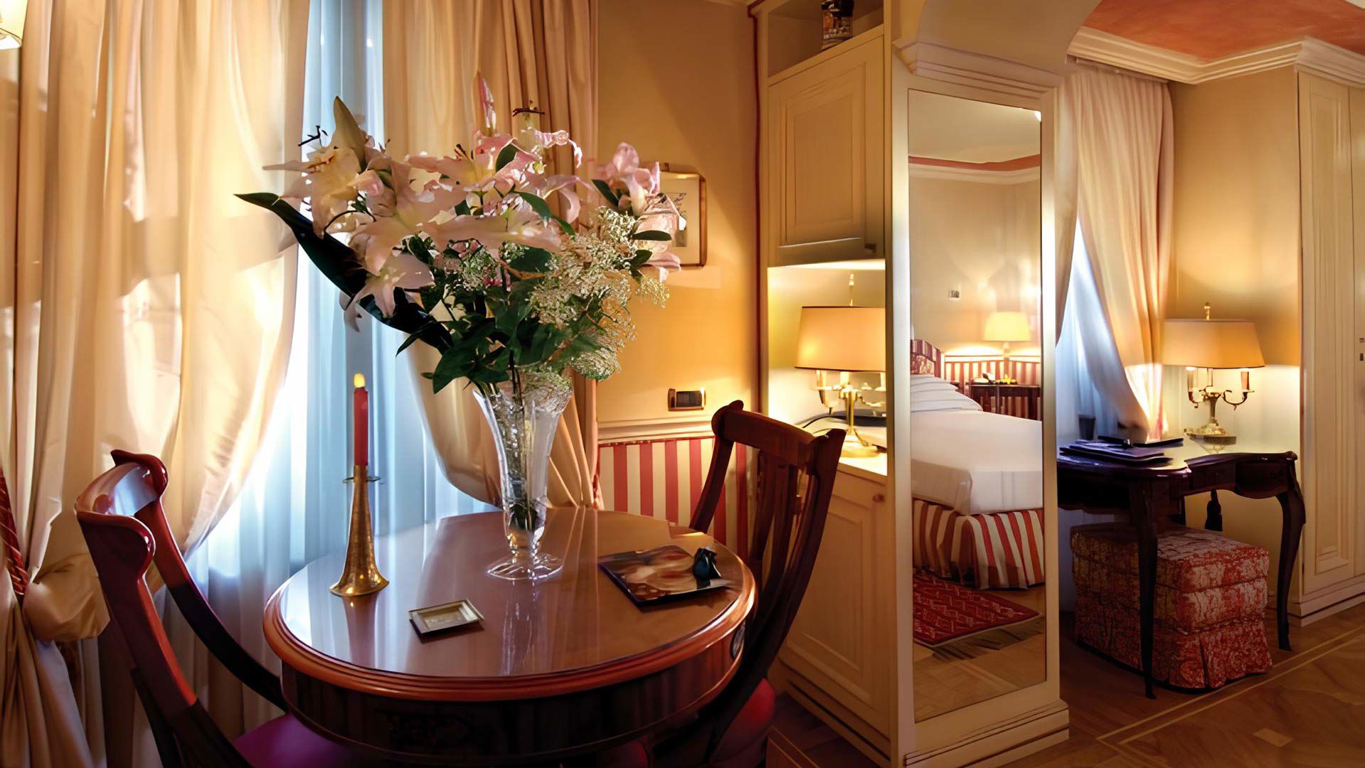 Junior Suite Lodovica - Arredi originali e raffinati dettagli artistici