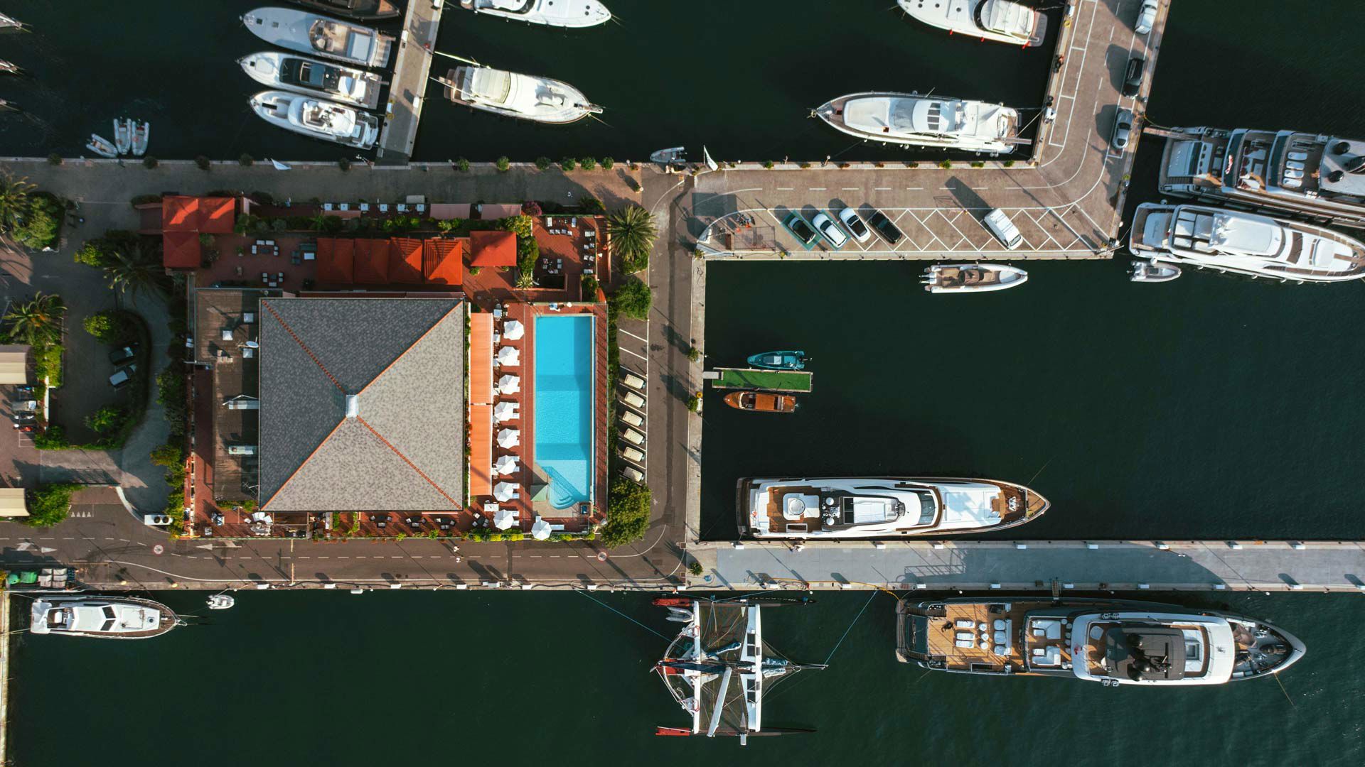 Porto Lotti 7