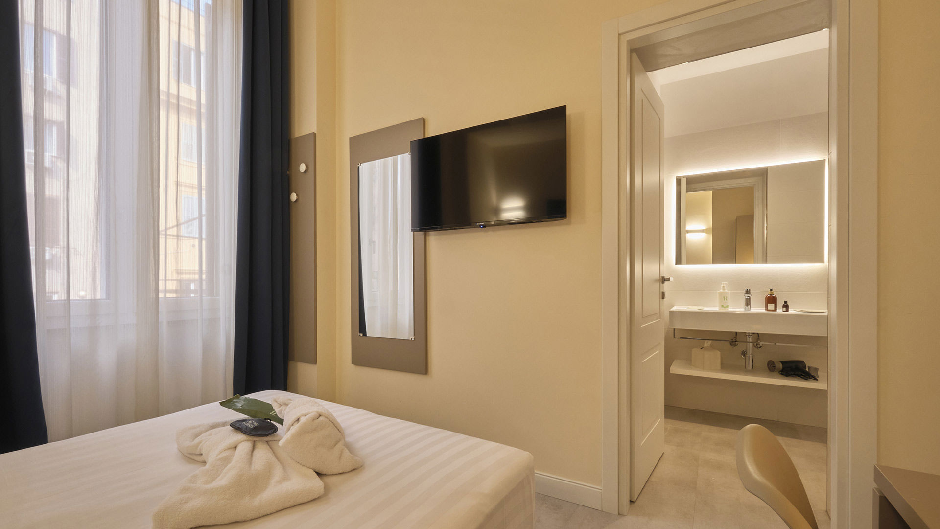 Matrimoniale con letto supplementare 2