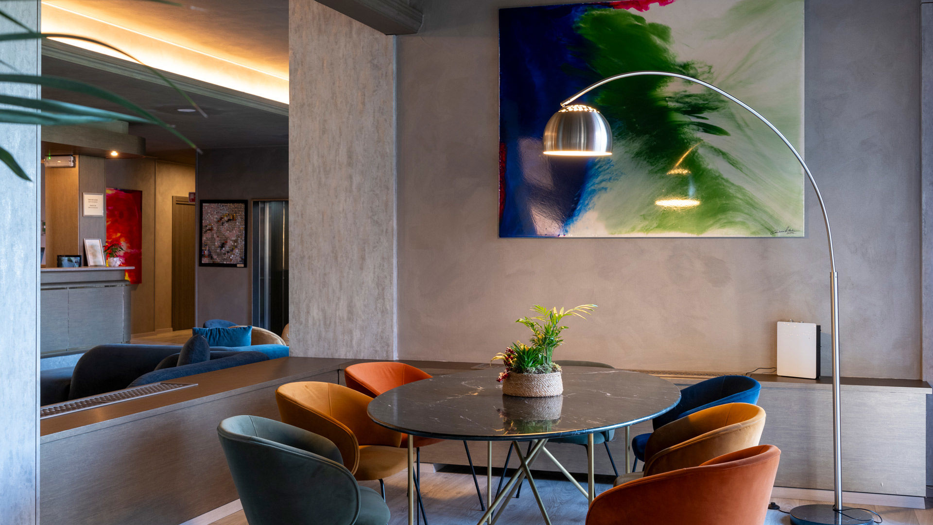 Embassy Park Hotel 3