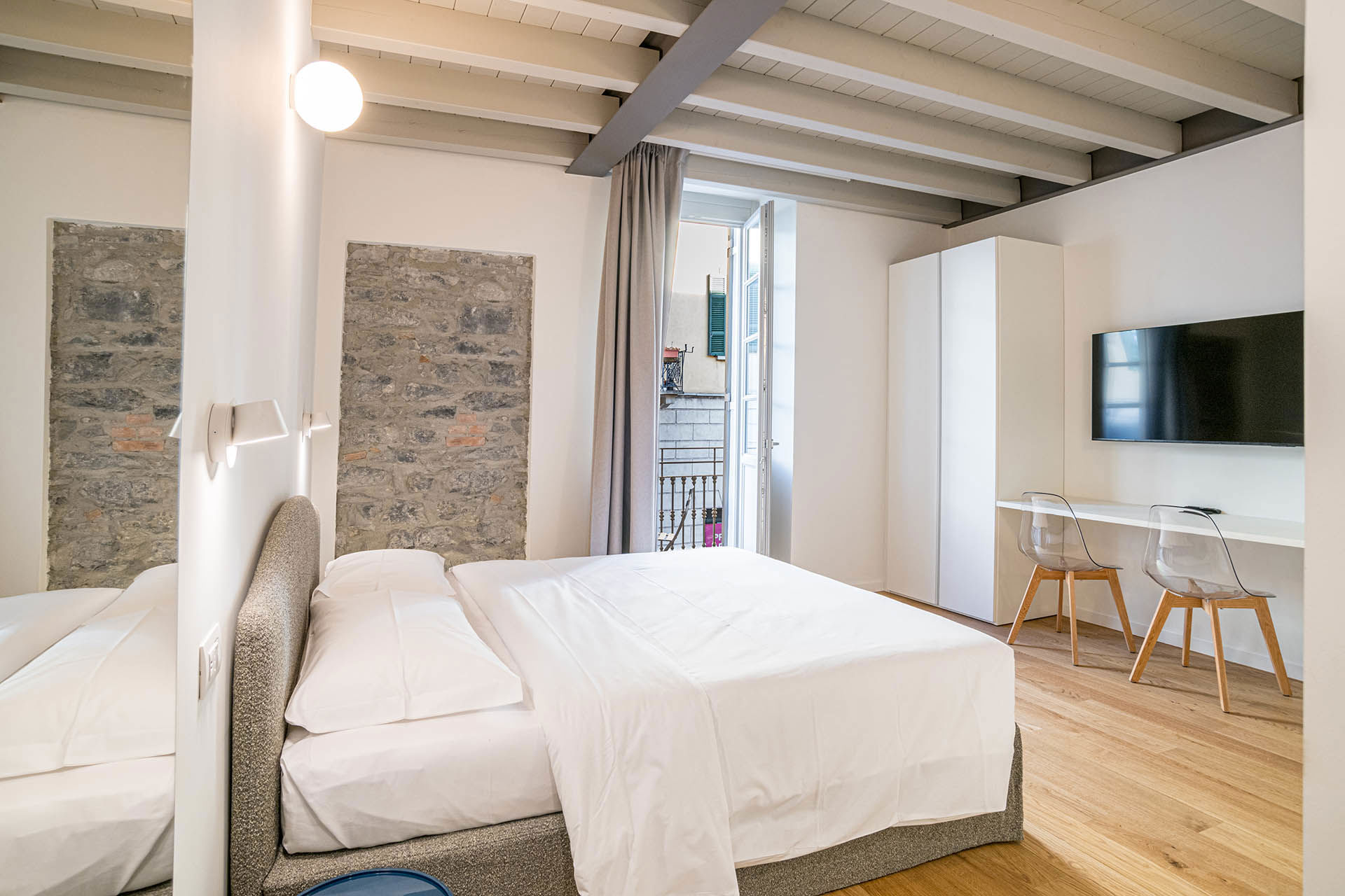 Master Apartment 1