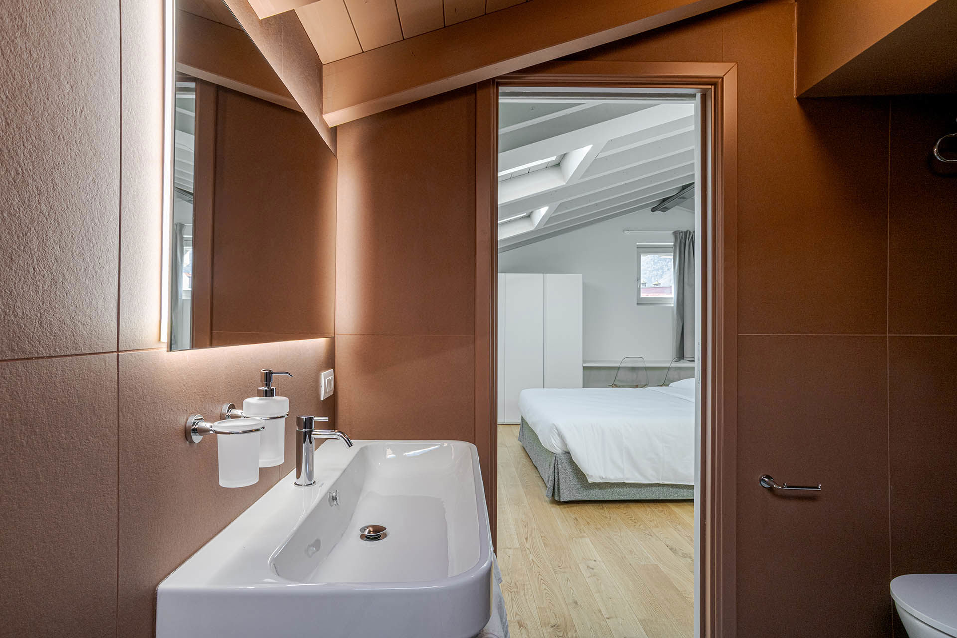 Master Apartment 5
