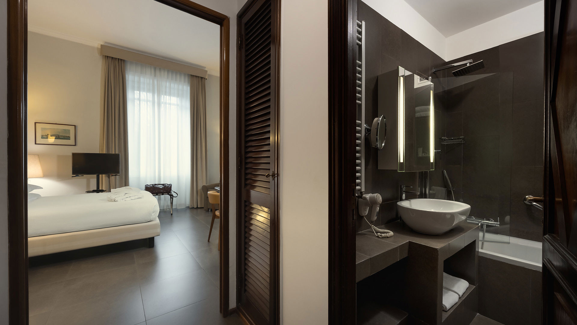 Suite Studio Superior 2