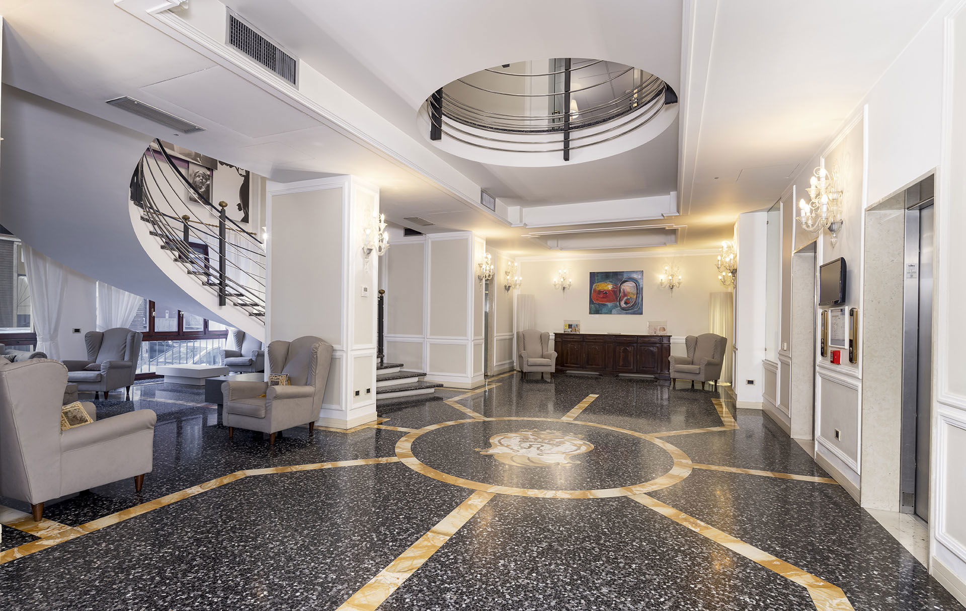 Hotel 6