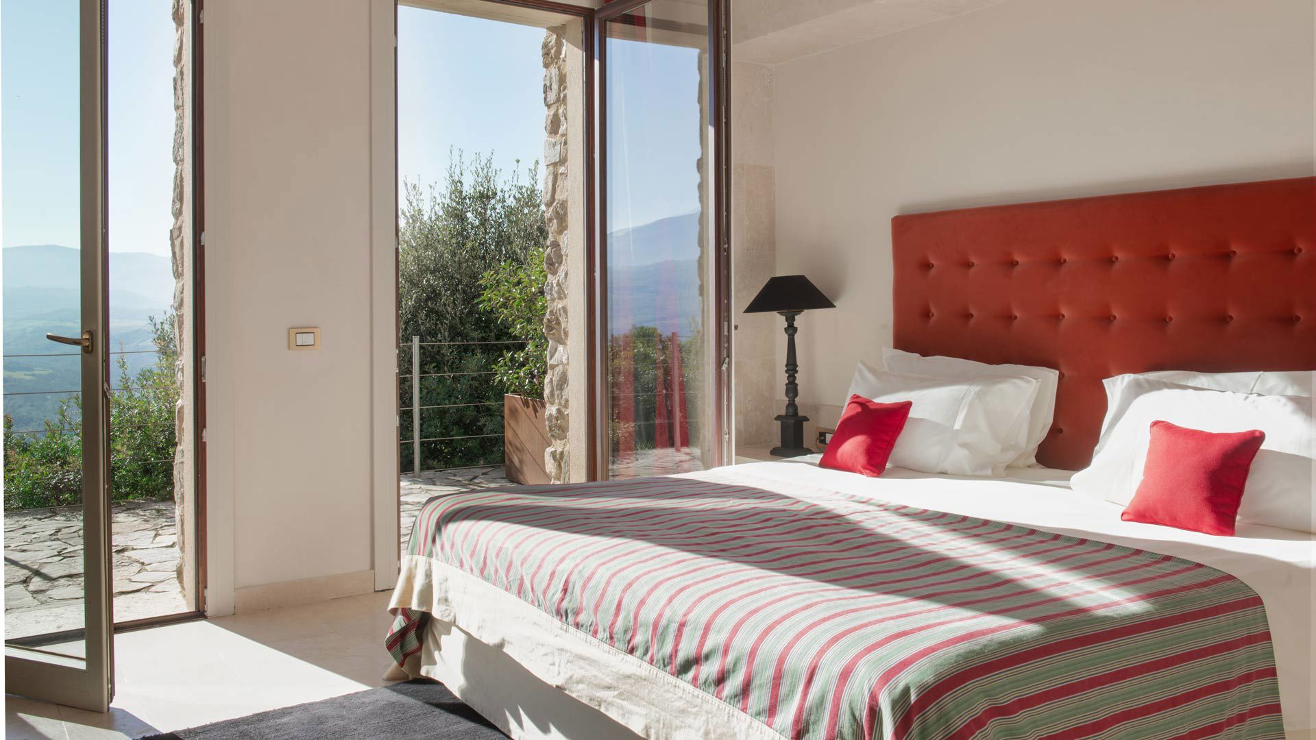 Welcome to Castello di Velona 9