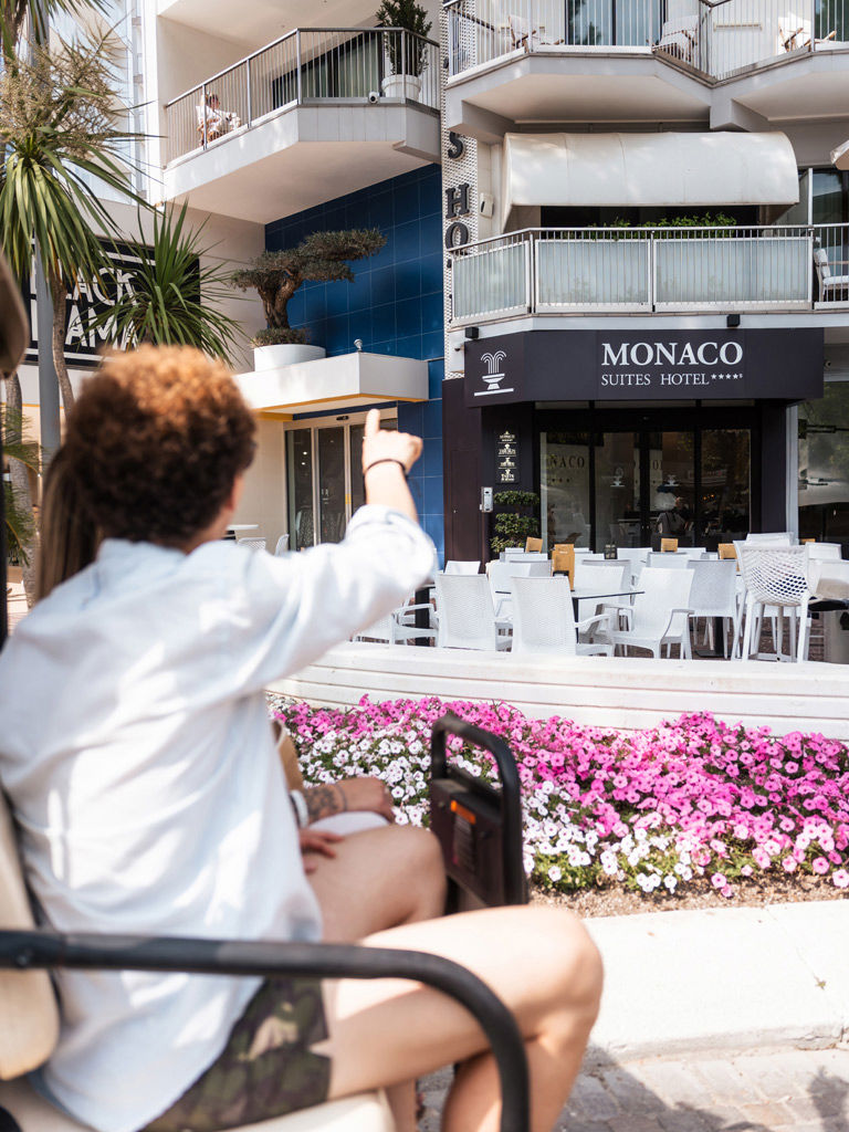Monaco Suites Hotel 5