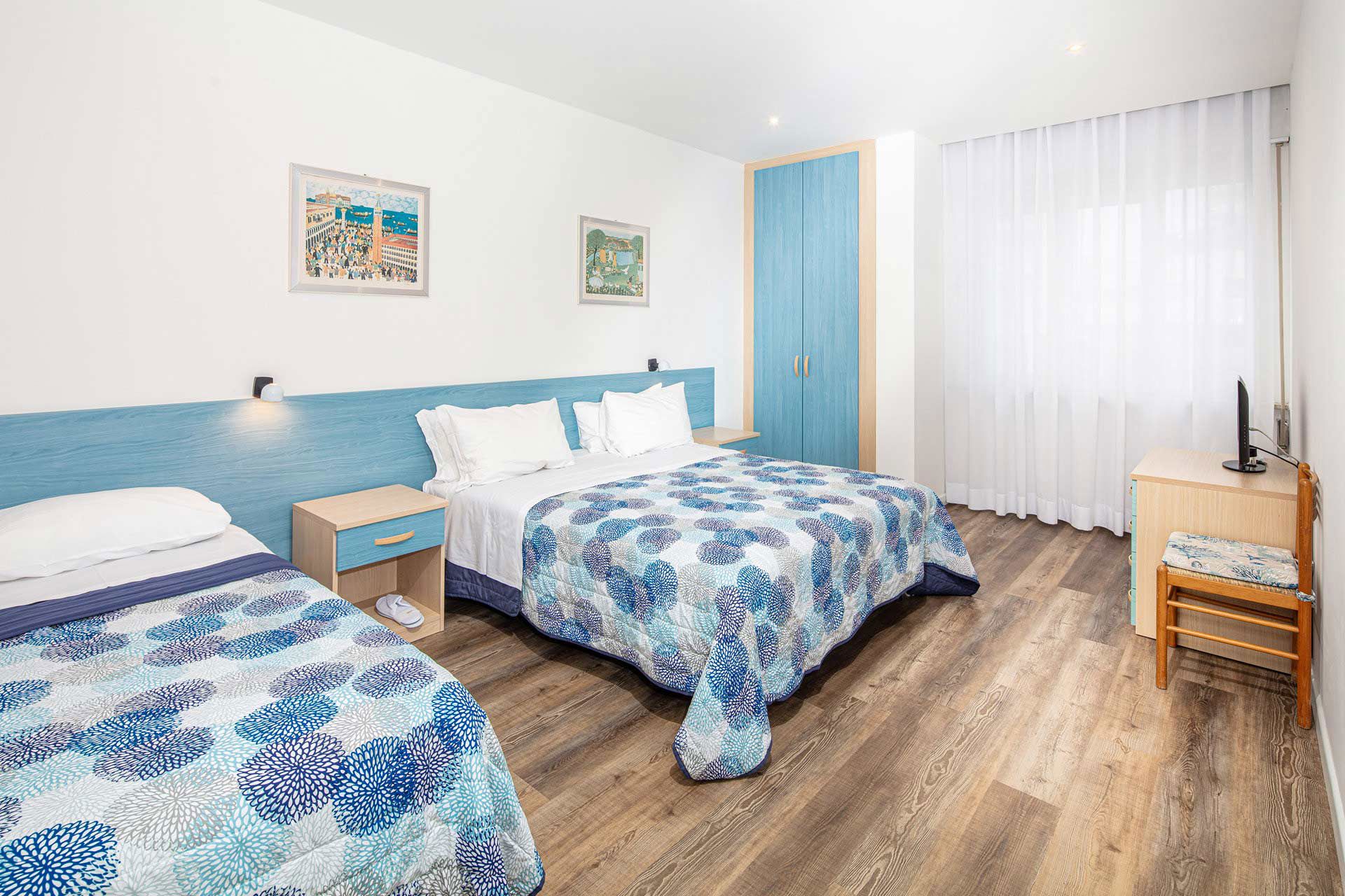 Monaco Suites Hotel 5