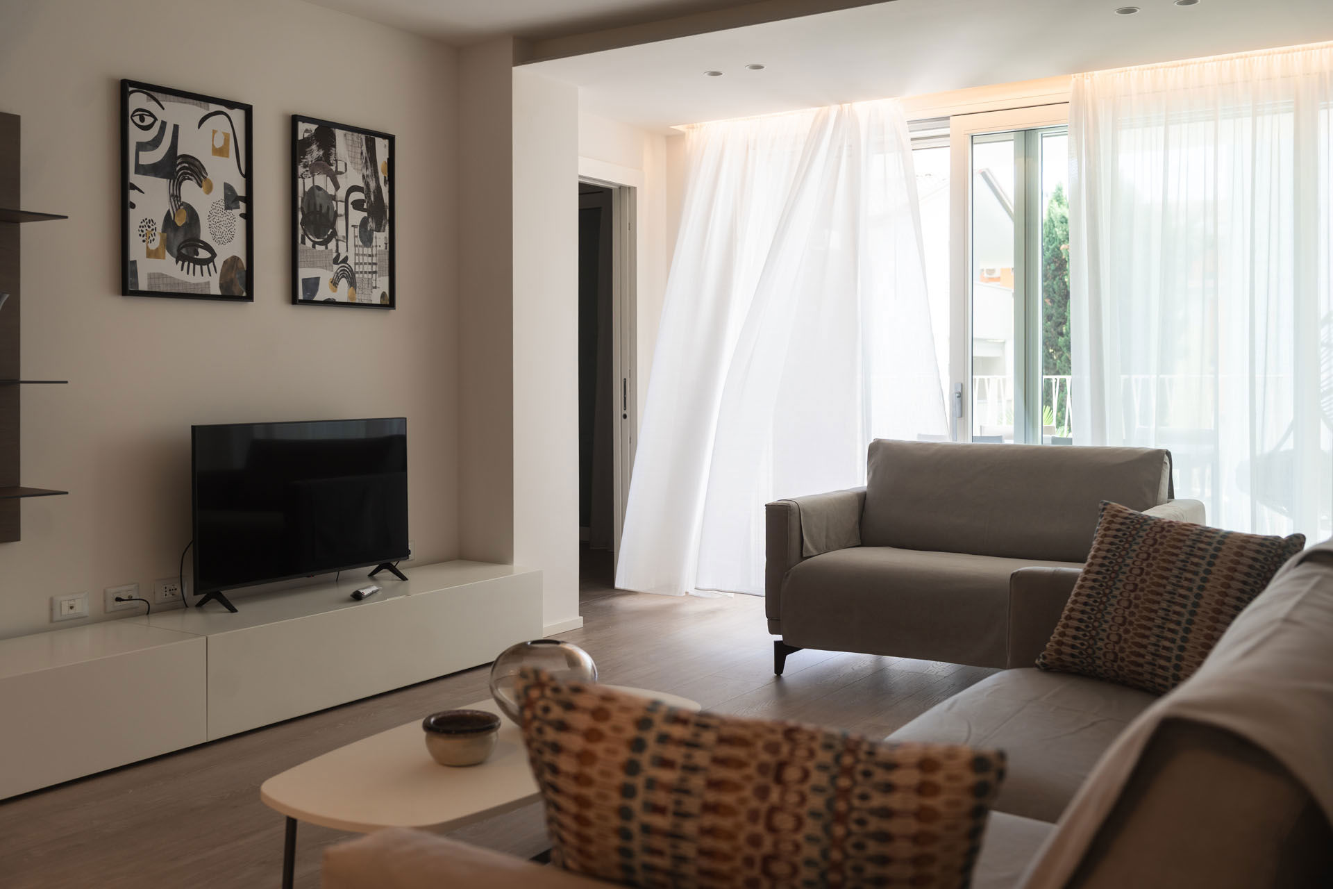 Monaco Apartments 6