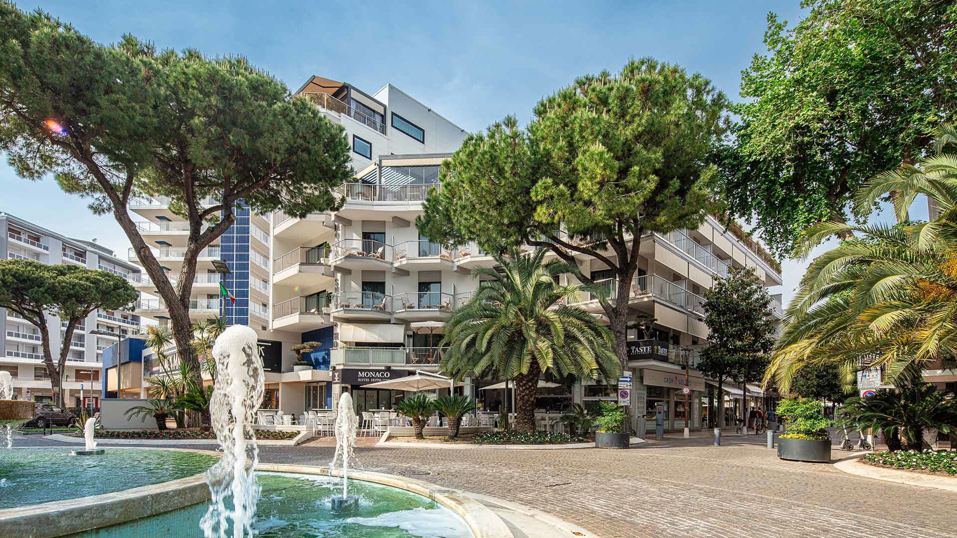 Monaco Suites Hotel Lignano Sabbiadoro 1