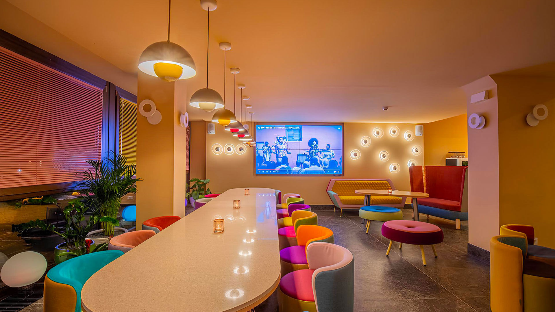 OMAMA Social Hotel 1