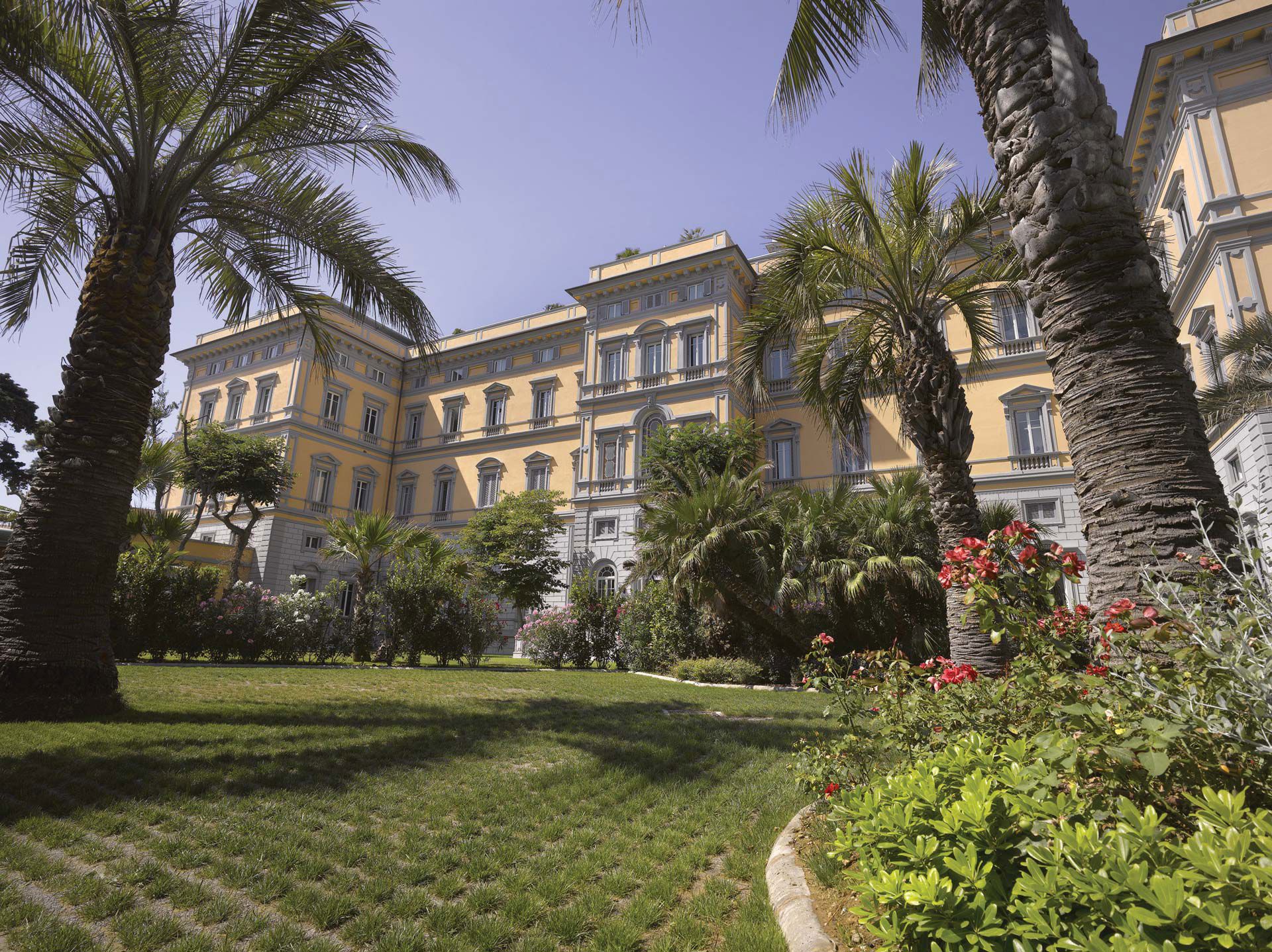 Hotel 7