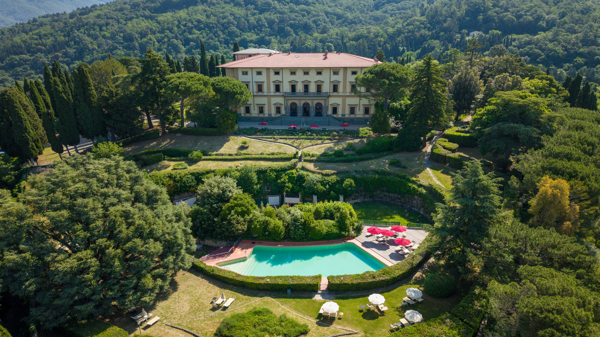 Tuscania Hotel Group 1