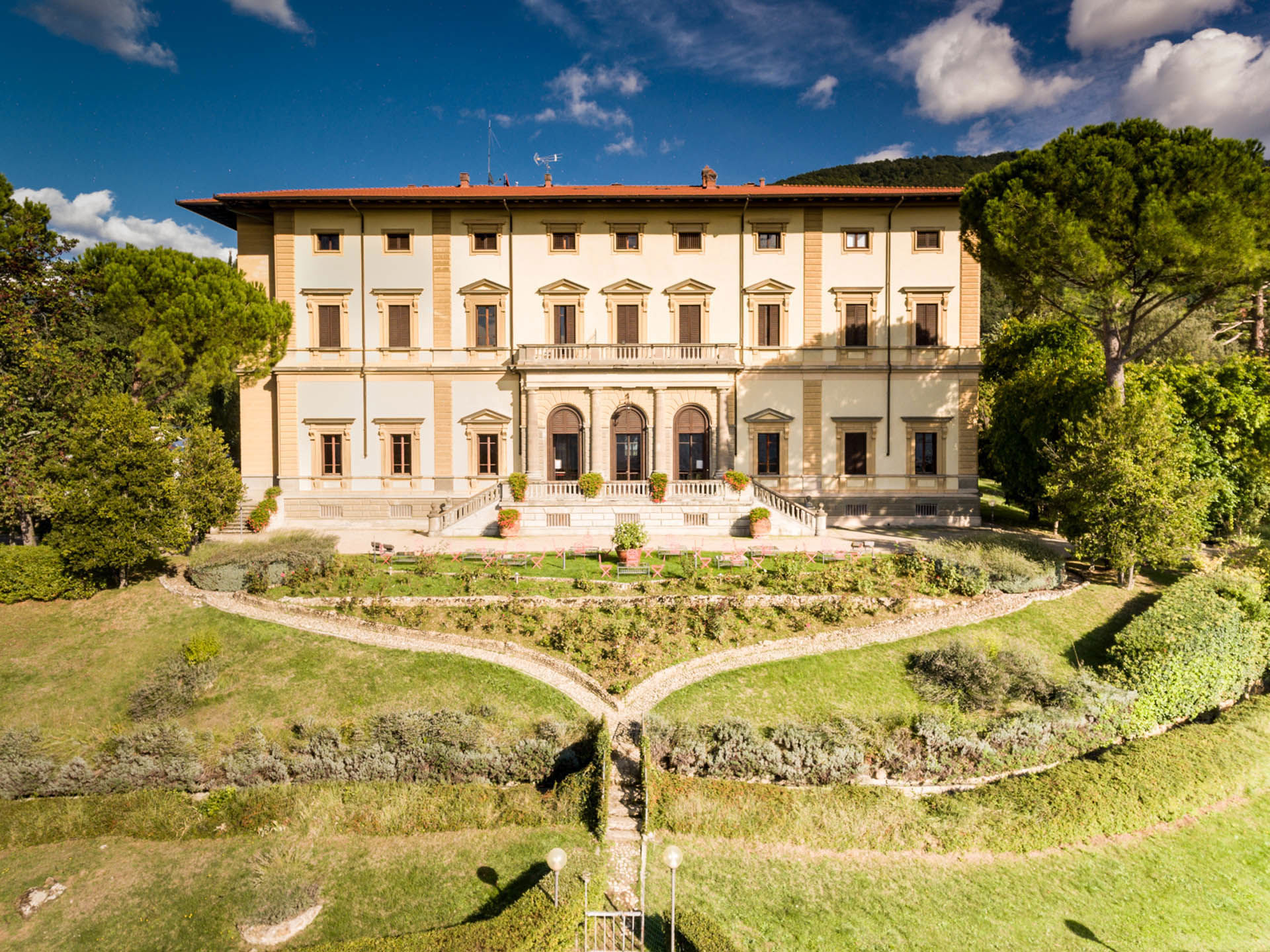Tuscania Hotel Group 1
