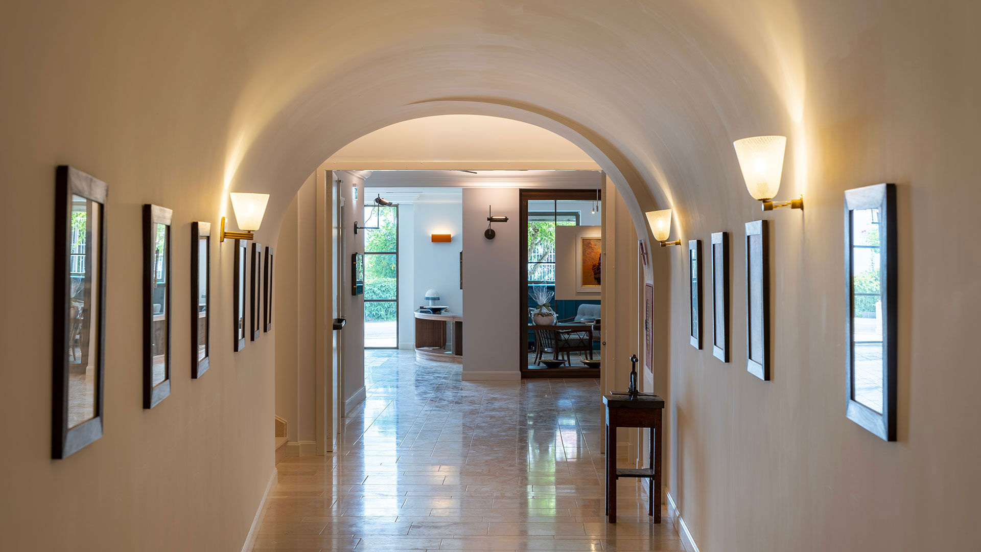 Gallery 365