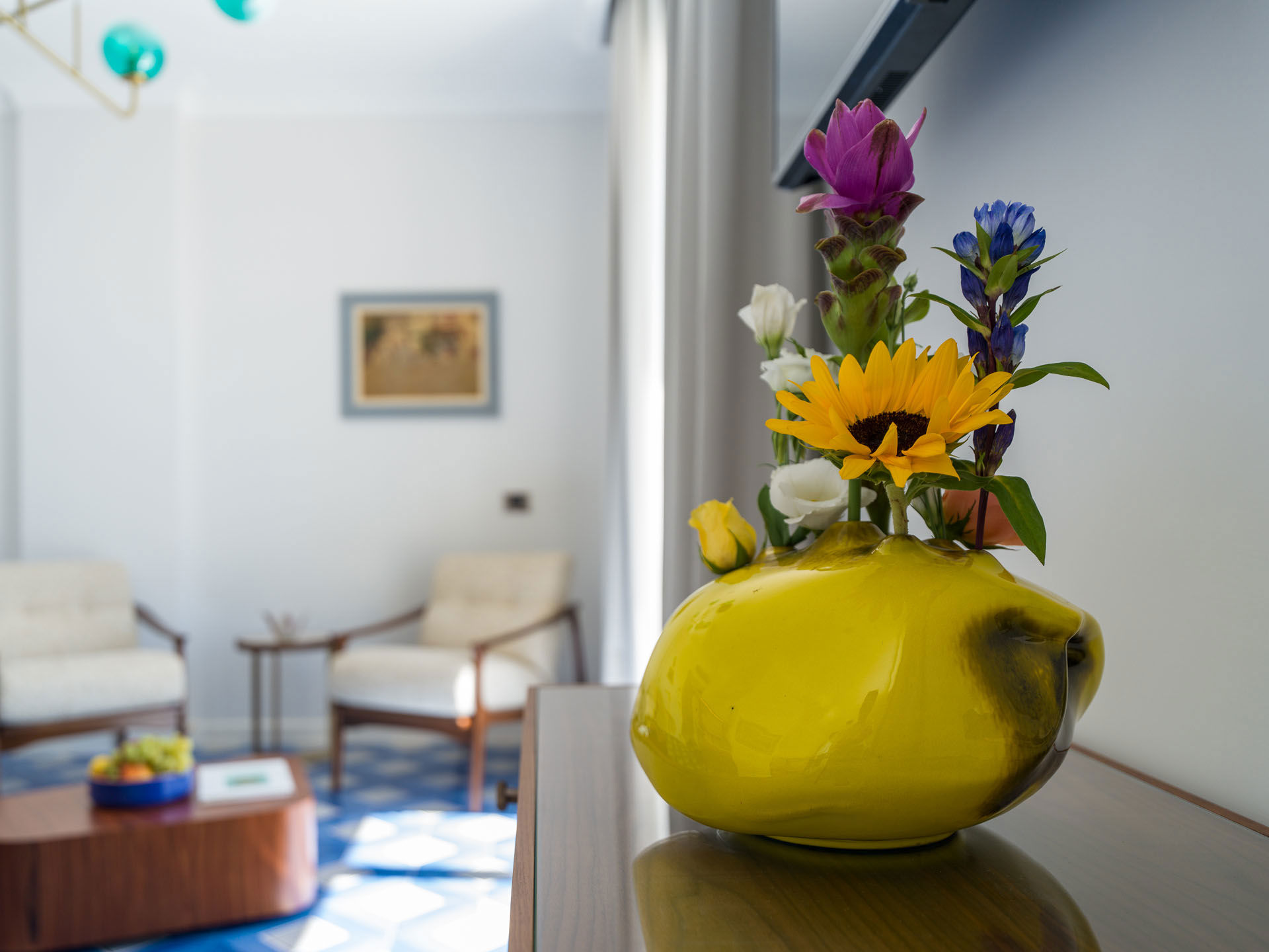 Signature Suite 6