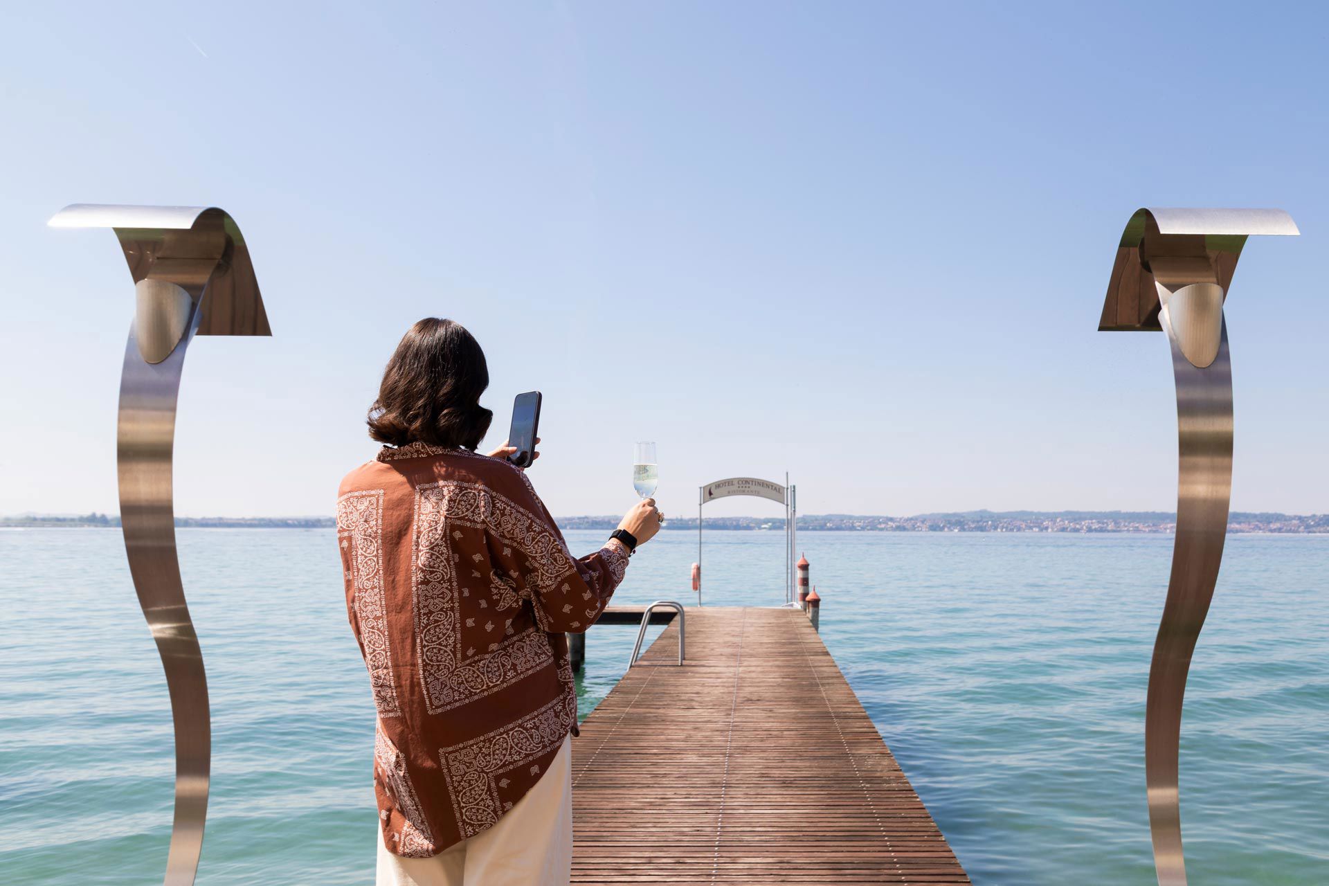 The Terrace - Uninterrupted views of the lake