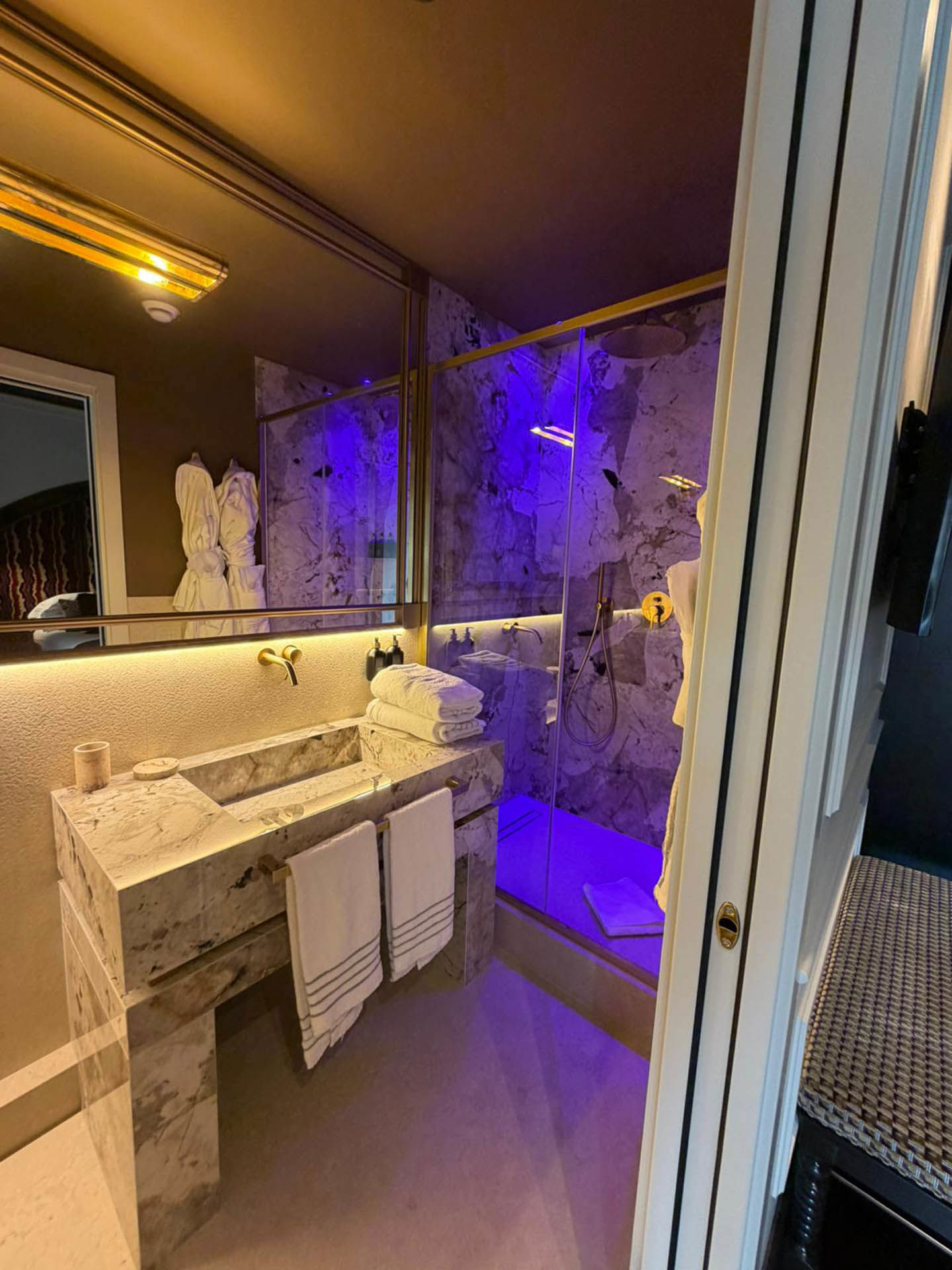 Argentum Boutique Hotel 11