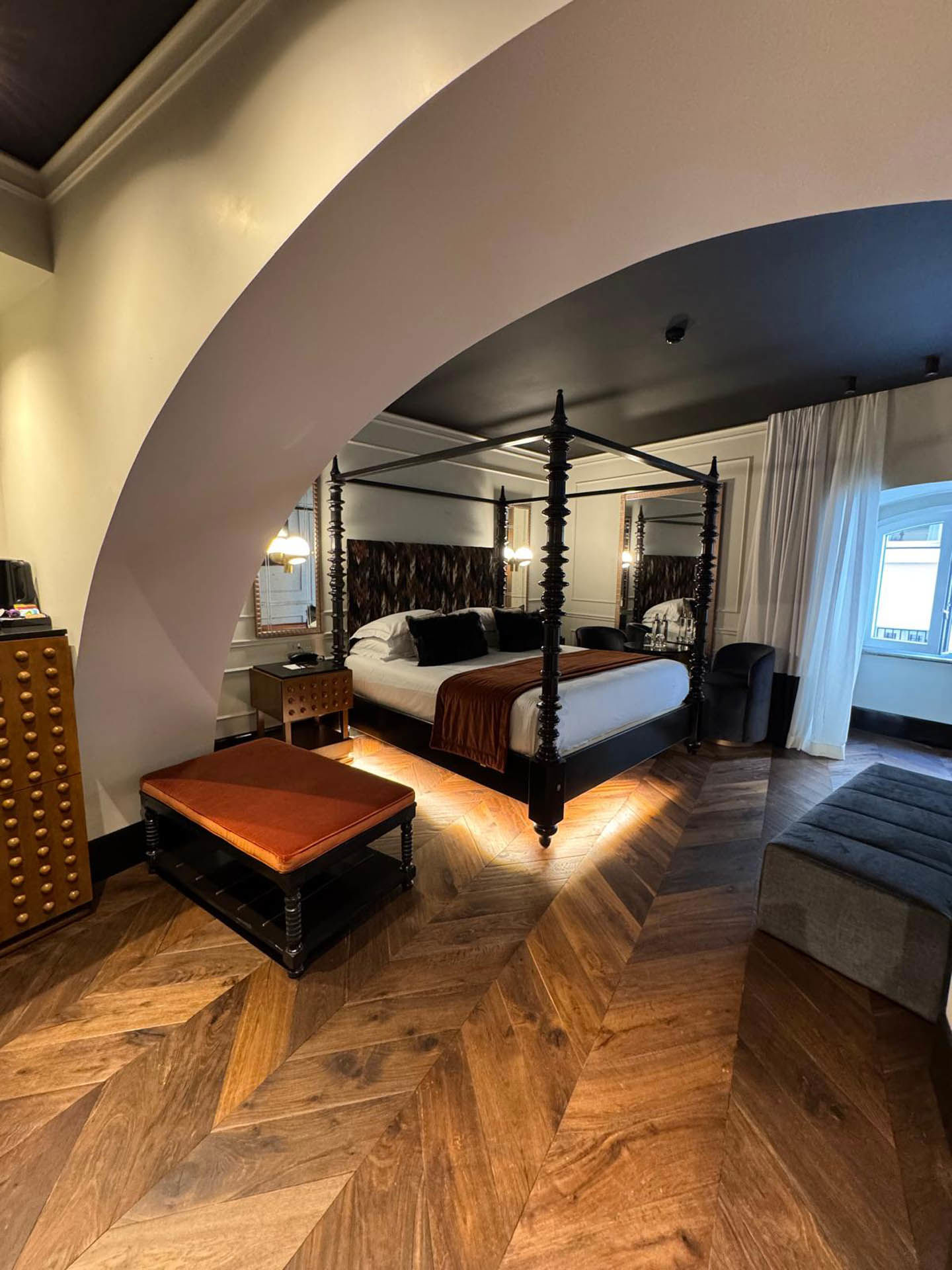Argentum Boutique Hotel 12