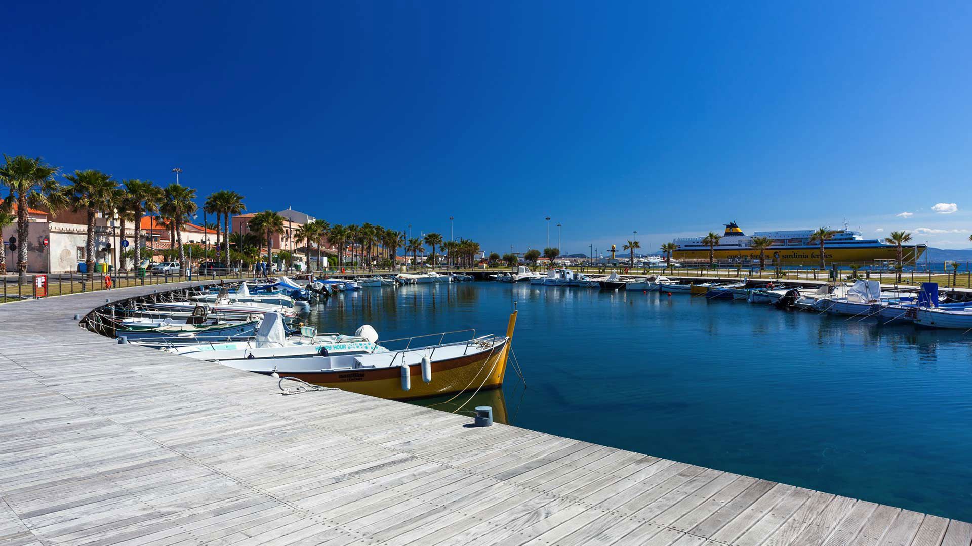 Esplora le meraviglie di Golfo Aranci con escursioni dedicate: scopri di più Hotel Villa Margherita