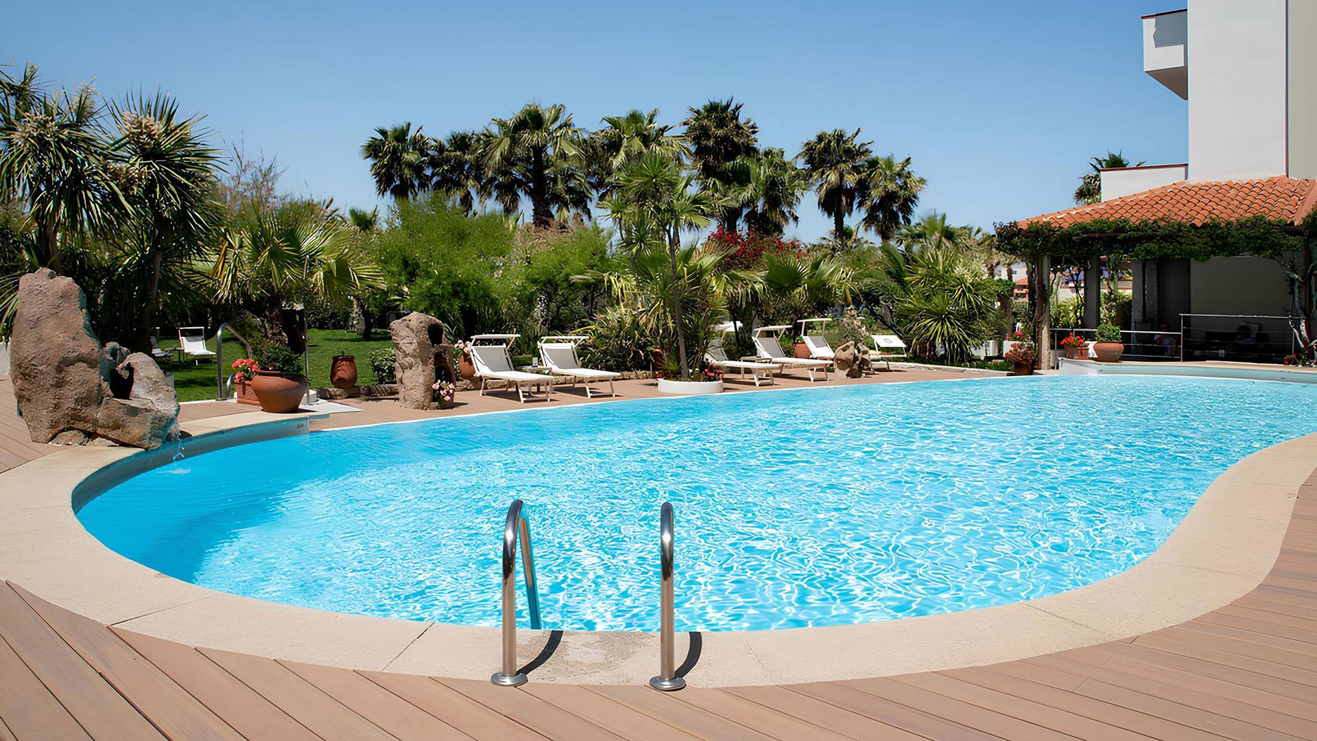 Hotel Villa Margherita - Your 4 star hotel in Golfo Aranci
