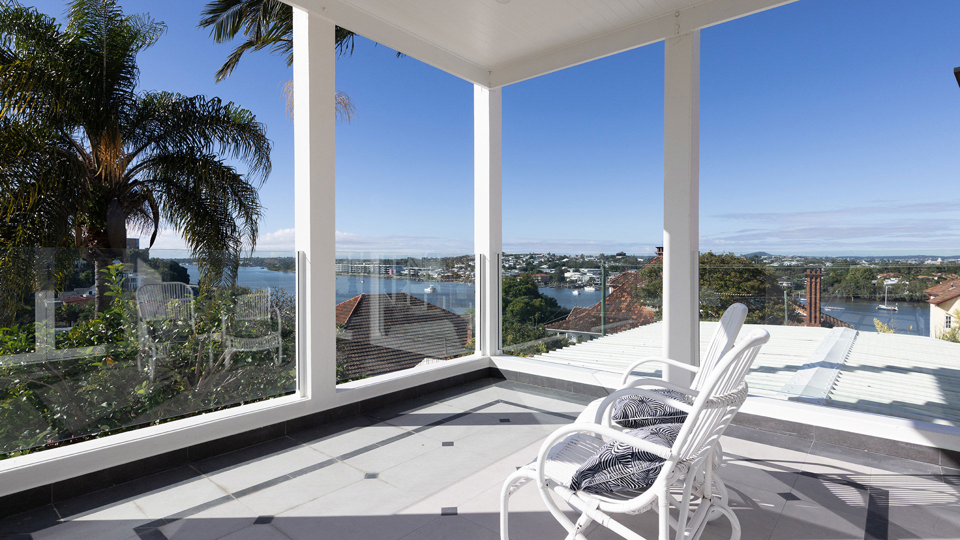 Riverview Villa  6