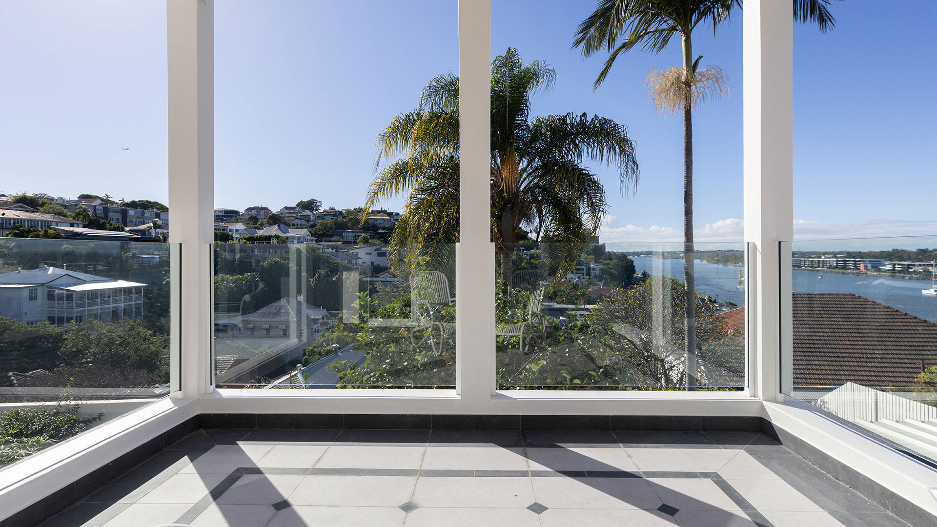 Riverview Villa  10