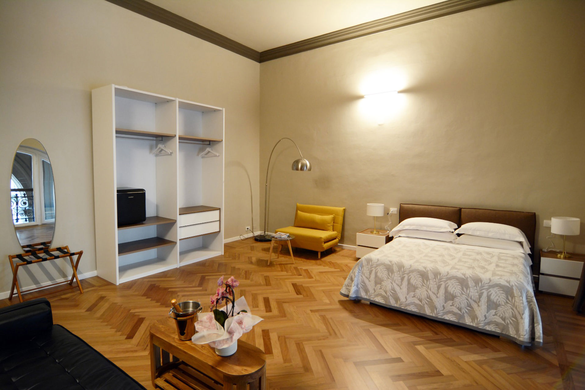 Camere 10