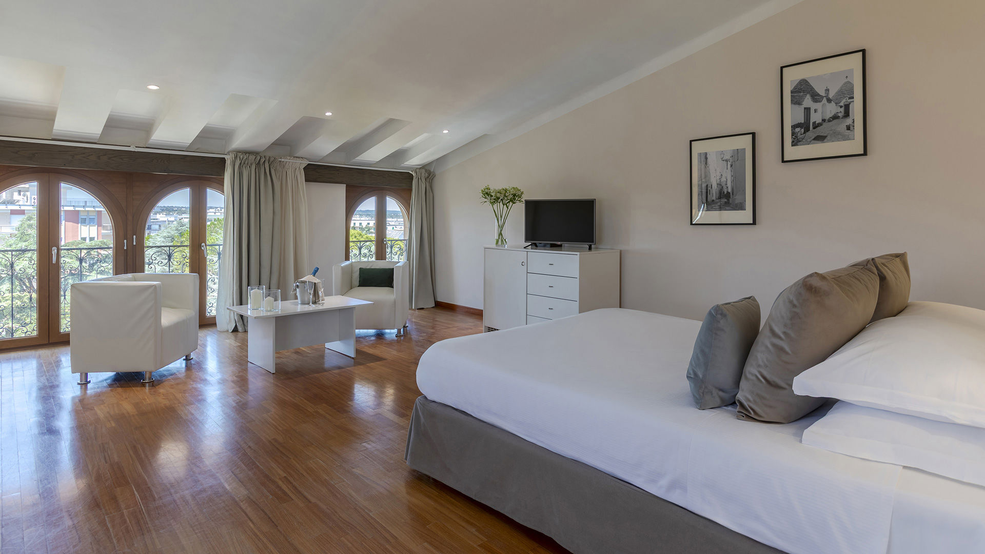 Camere 7
