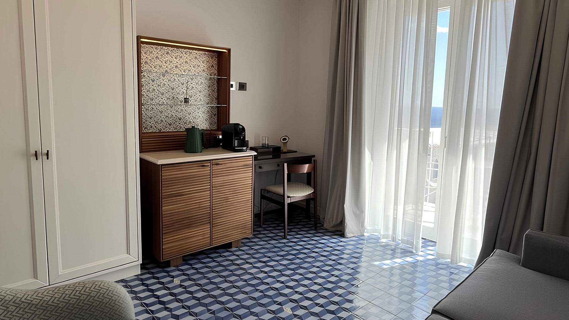 Family Room 3