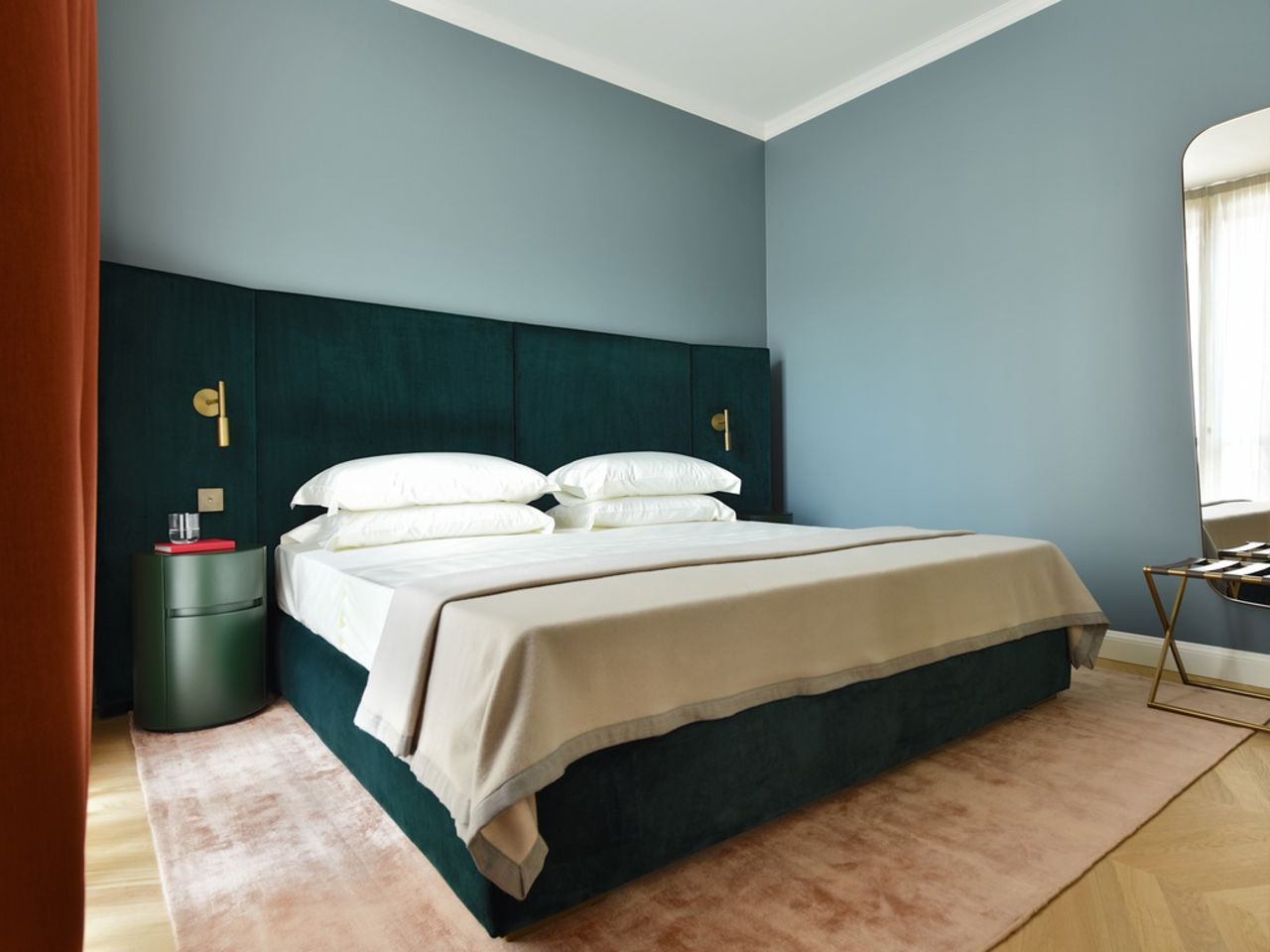 Grand Room 9