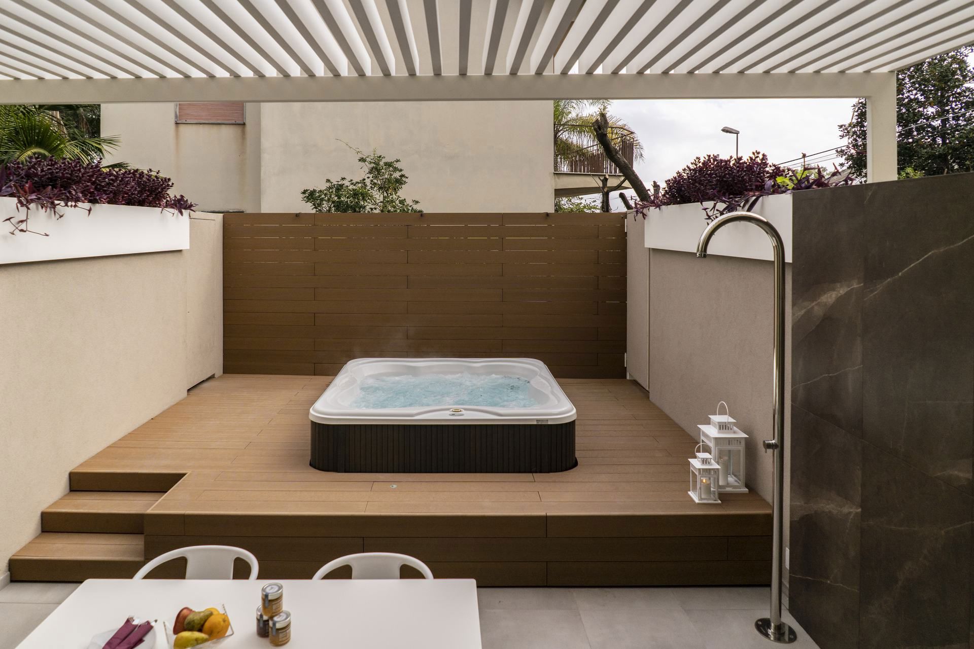Royal Suite Jacuzzi & Spa