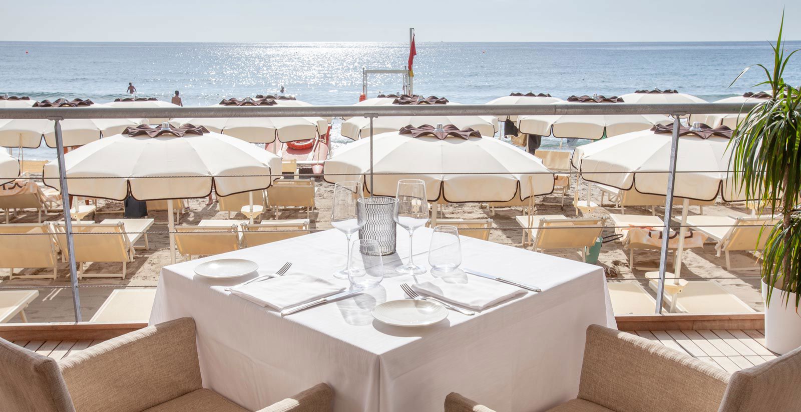 La Marina Restaurant "Viola al Diana" 9