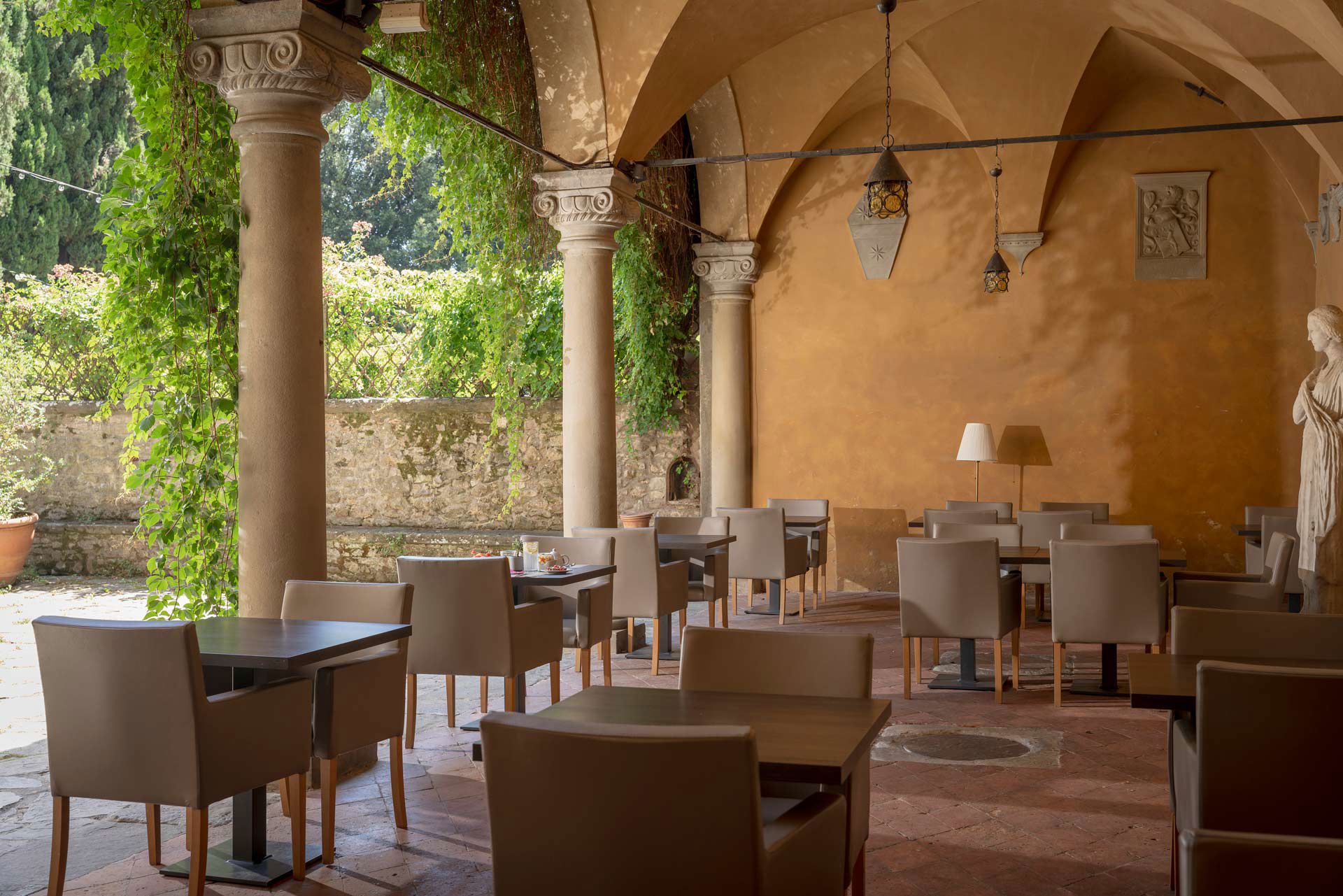 Claustro (Restaurante Il Convivio in Casagrande) 13