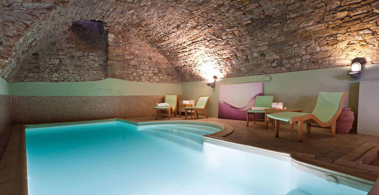 Pool 7