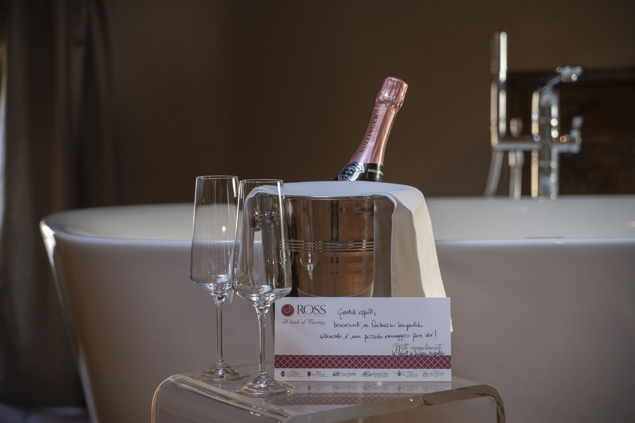 Romantic Junior Suite 6