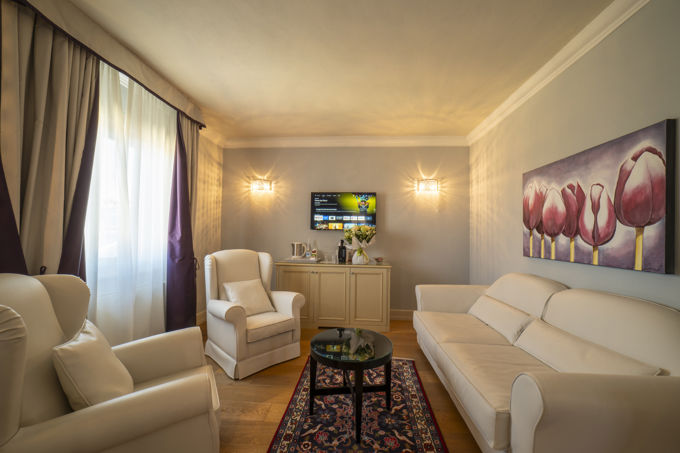 Romantic suite 8