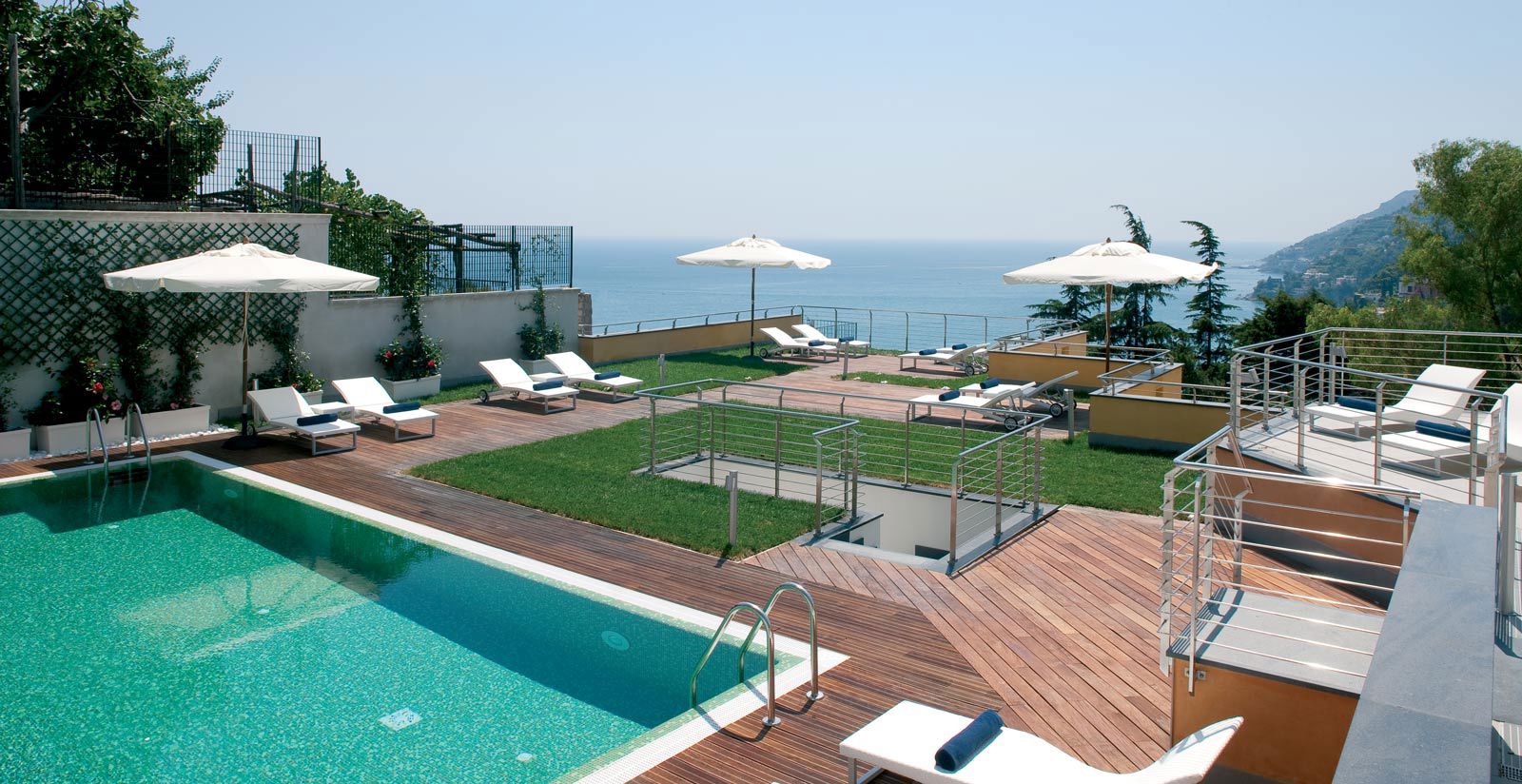 Luxury hotel Salerno 1