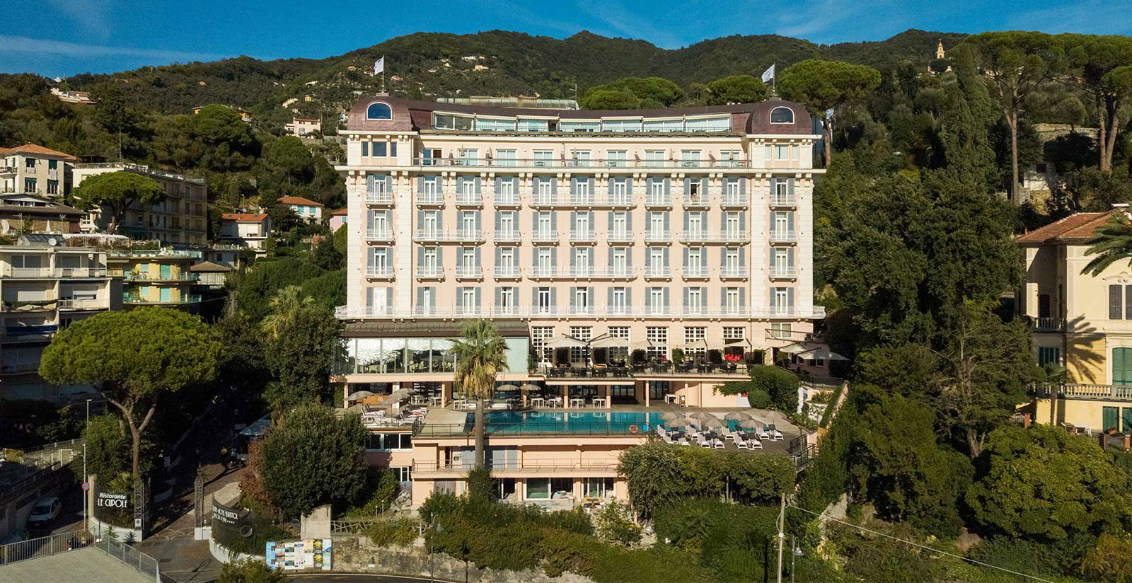 Escape to Grand Hotel Bristol to live a romantic weekend in Rapallo