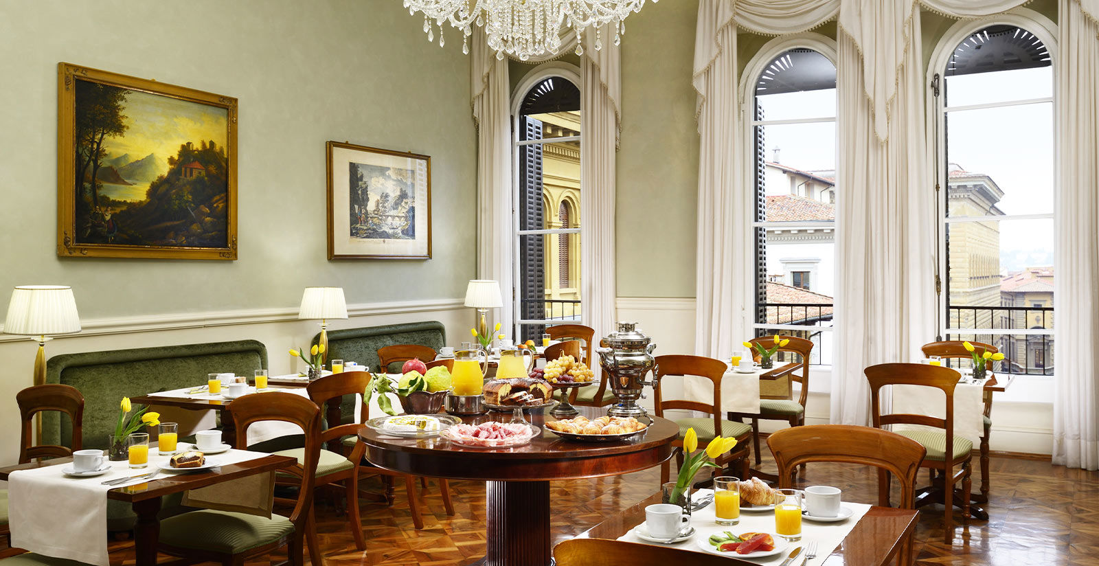 STAY IN FLORENCE AT PENDINI HOTEL, BREKFAST IS INCLUDED! 4