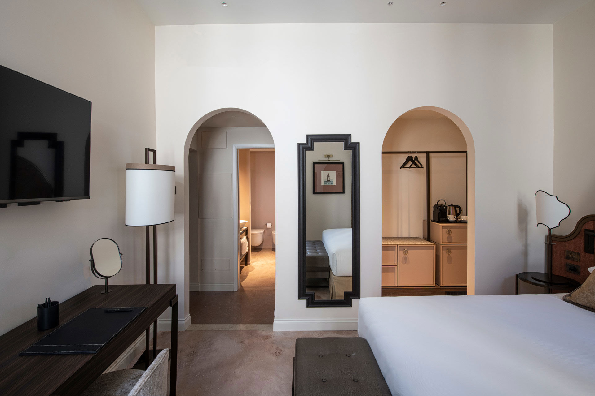 King Double Room 4