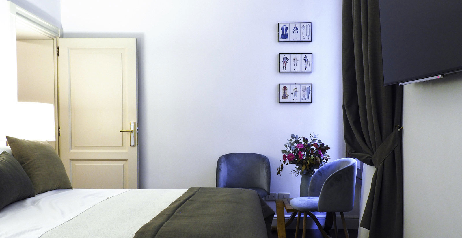 Aqa Palace - Standard 7