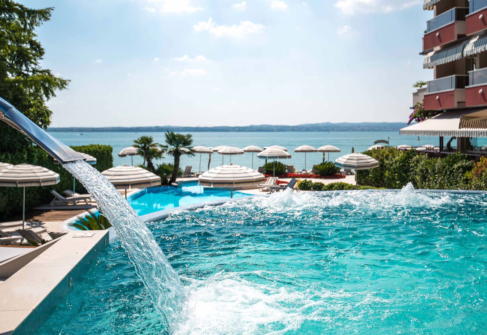 4-star Hotel with pool on Lake Garda 4