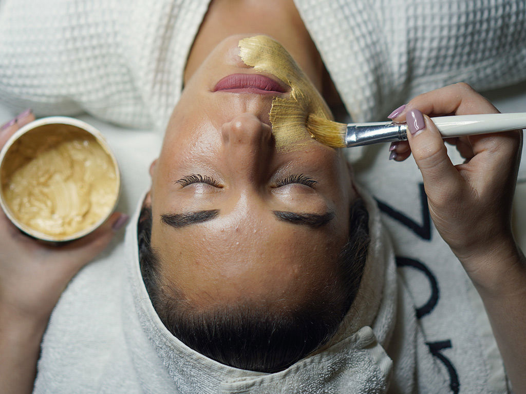 Beauty and Wellness Center 14