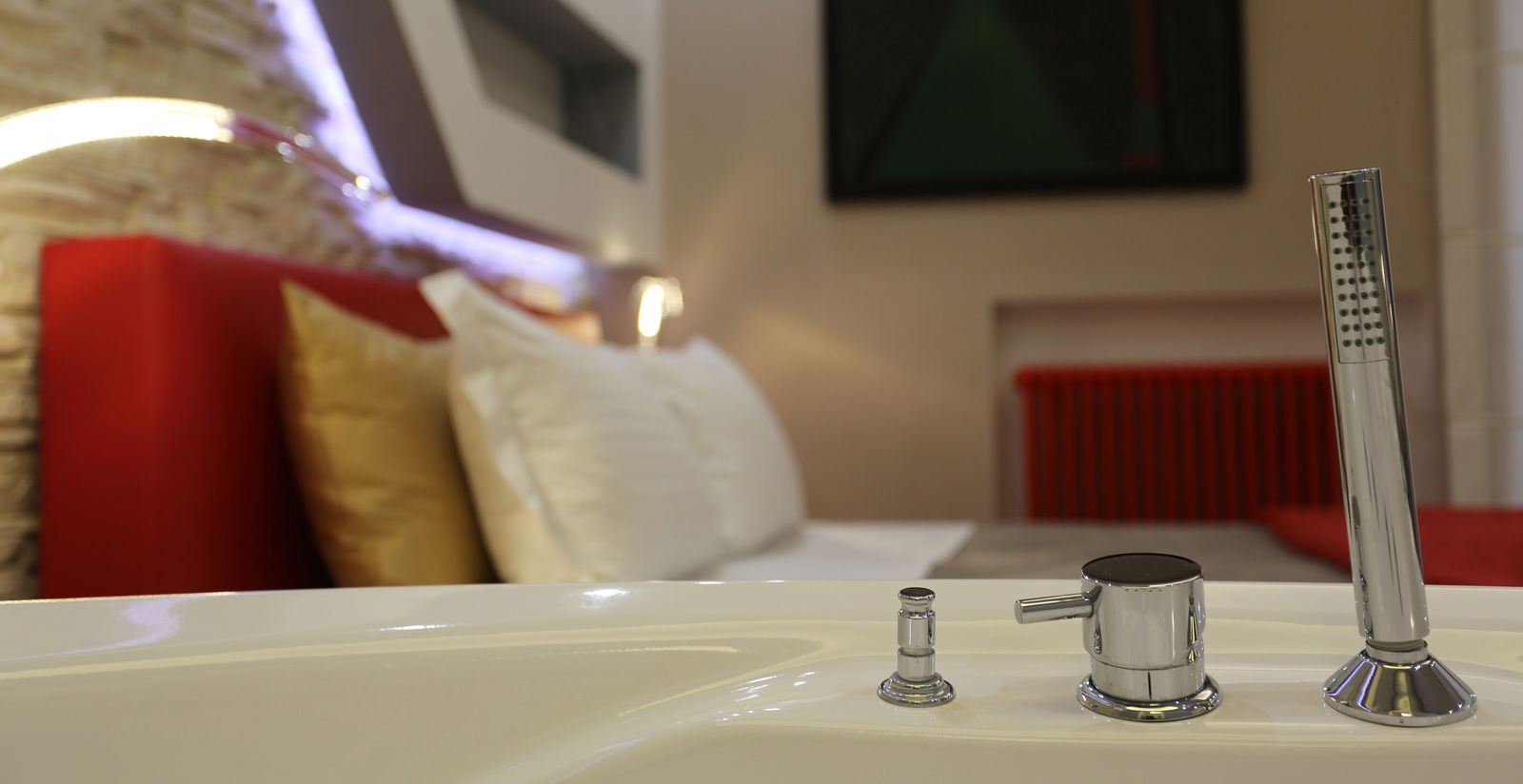 Deluxe with Spa Bath 5 Deluxe with Spa Bath 5