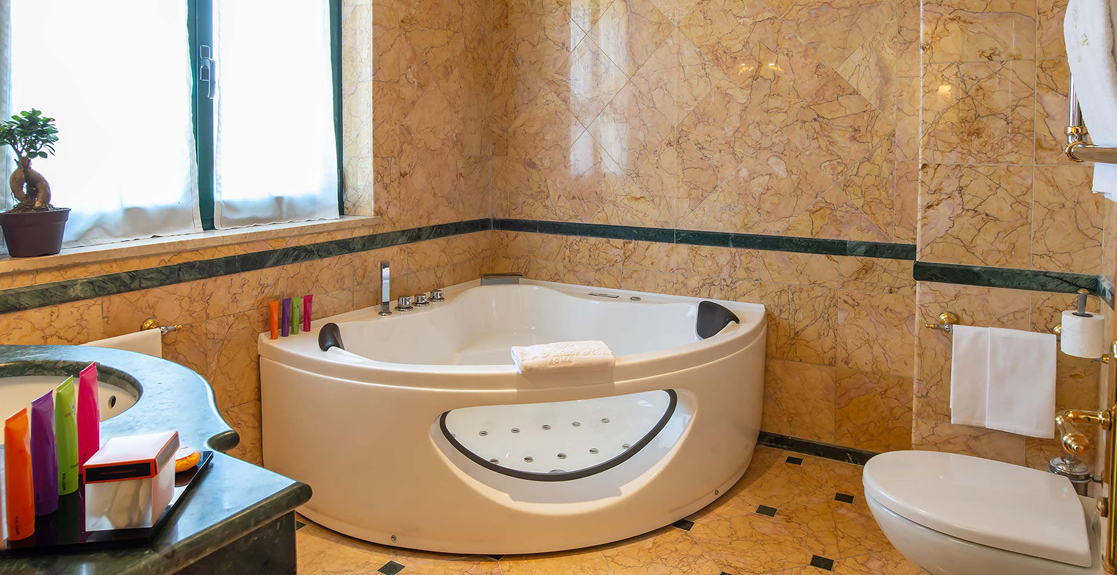 Suite Villa Borghese 8 Suite Villa Borghese 8