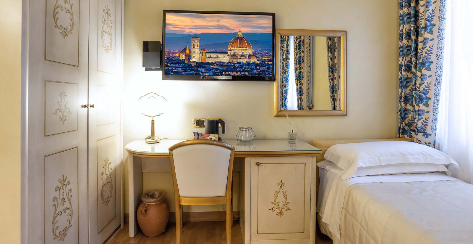 Camera tripla classica 8 Camera tripla classica 8